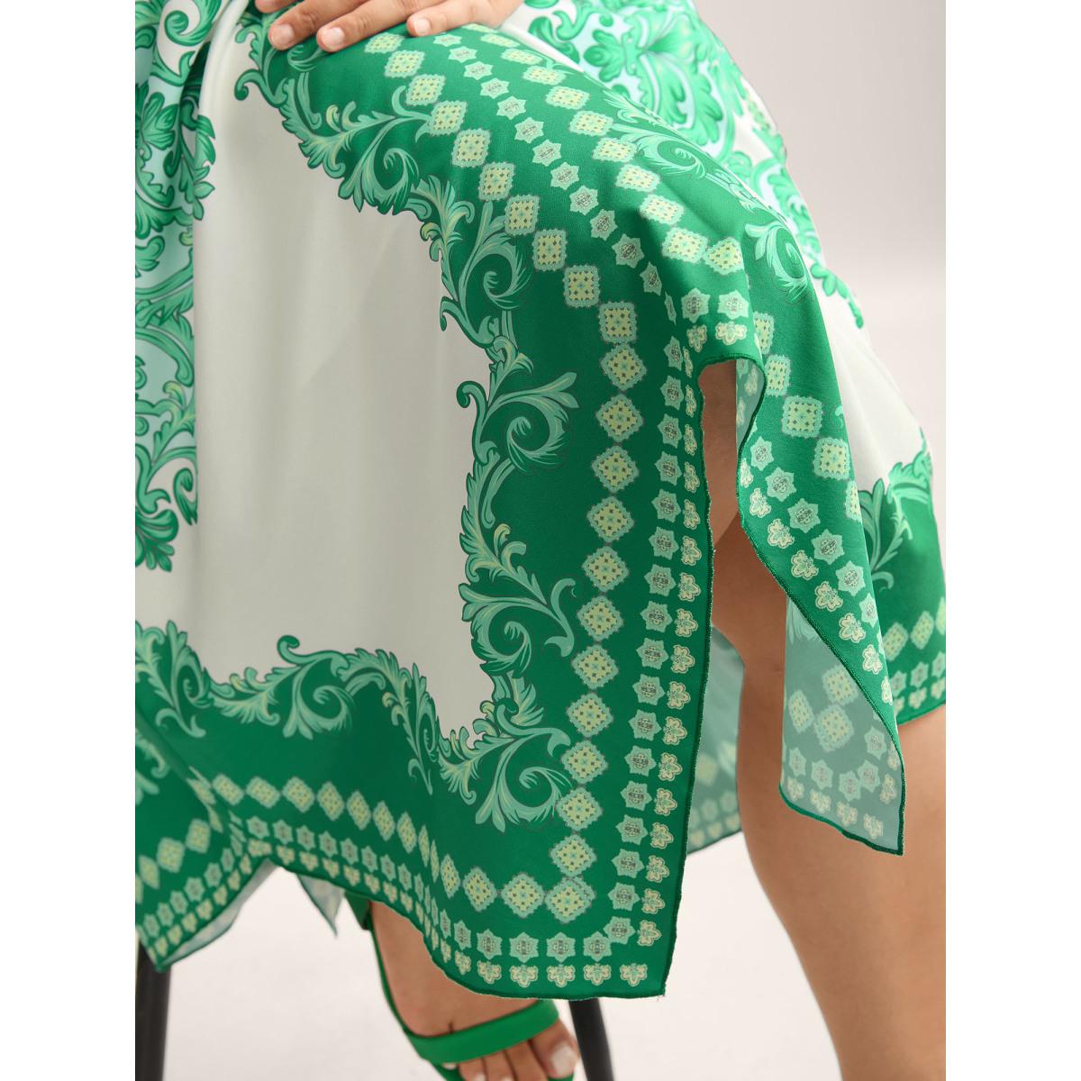 Plus Size Floral Print High-Low Hem Midi Dress Emerald Women Heart neckline Sleeveless Curvy BloomChic 28/5X Product Image