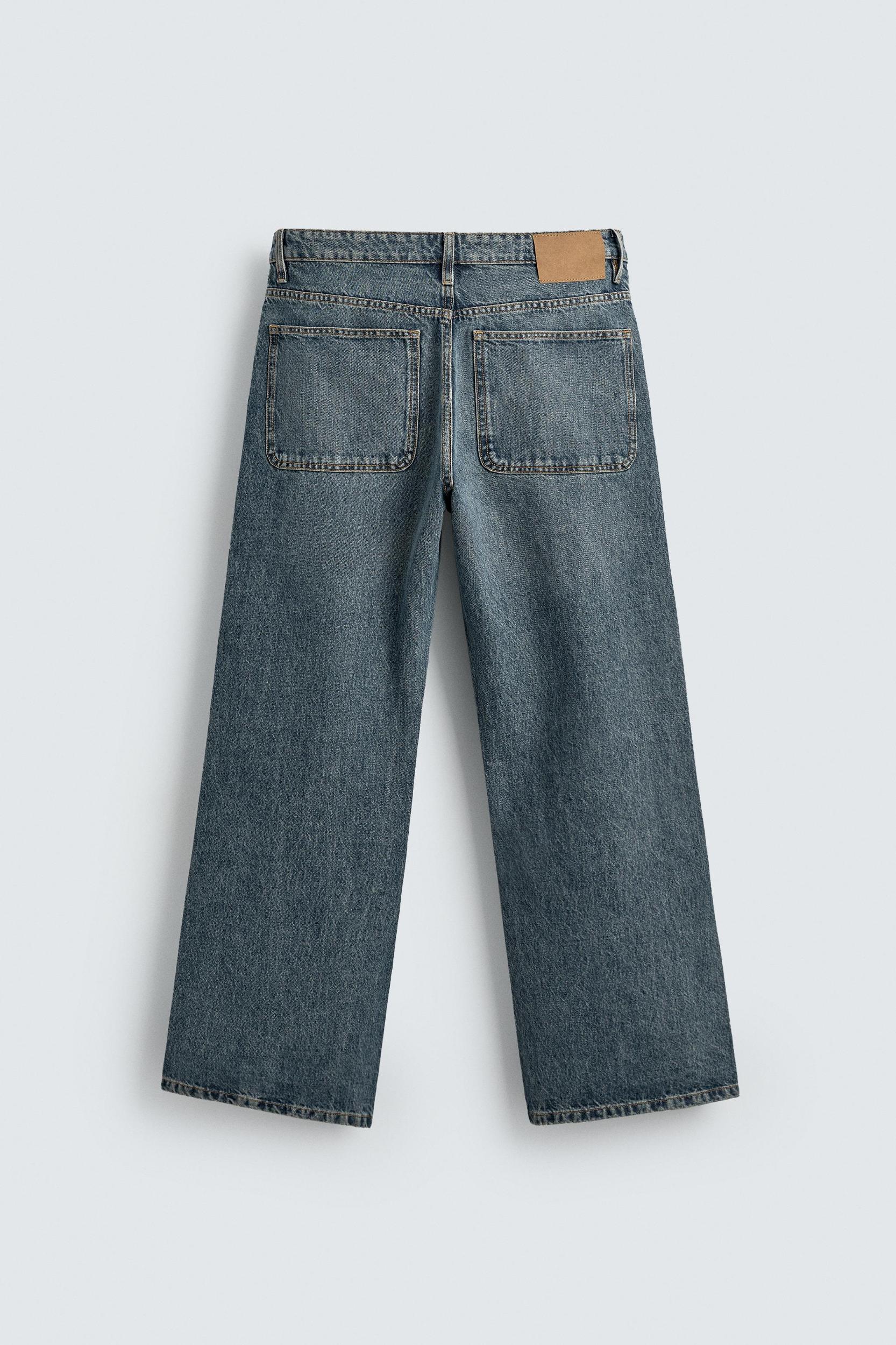 FLARE FIT JEANS Product Image