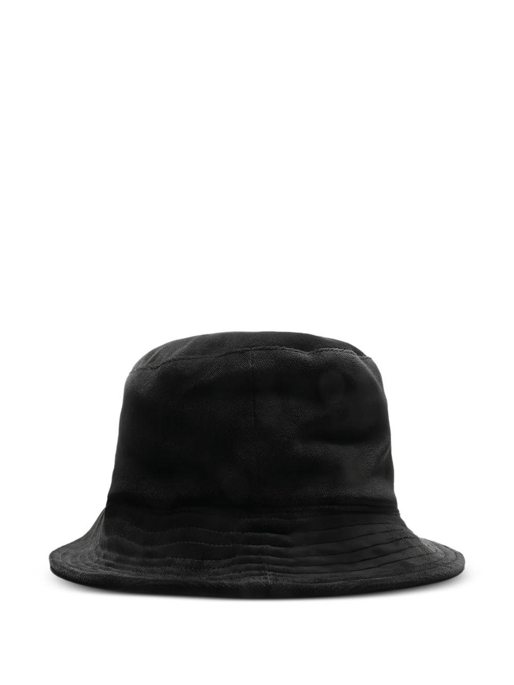 velvet bucket hat Product Image