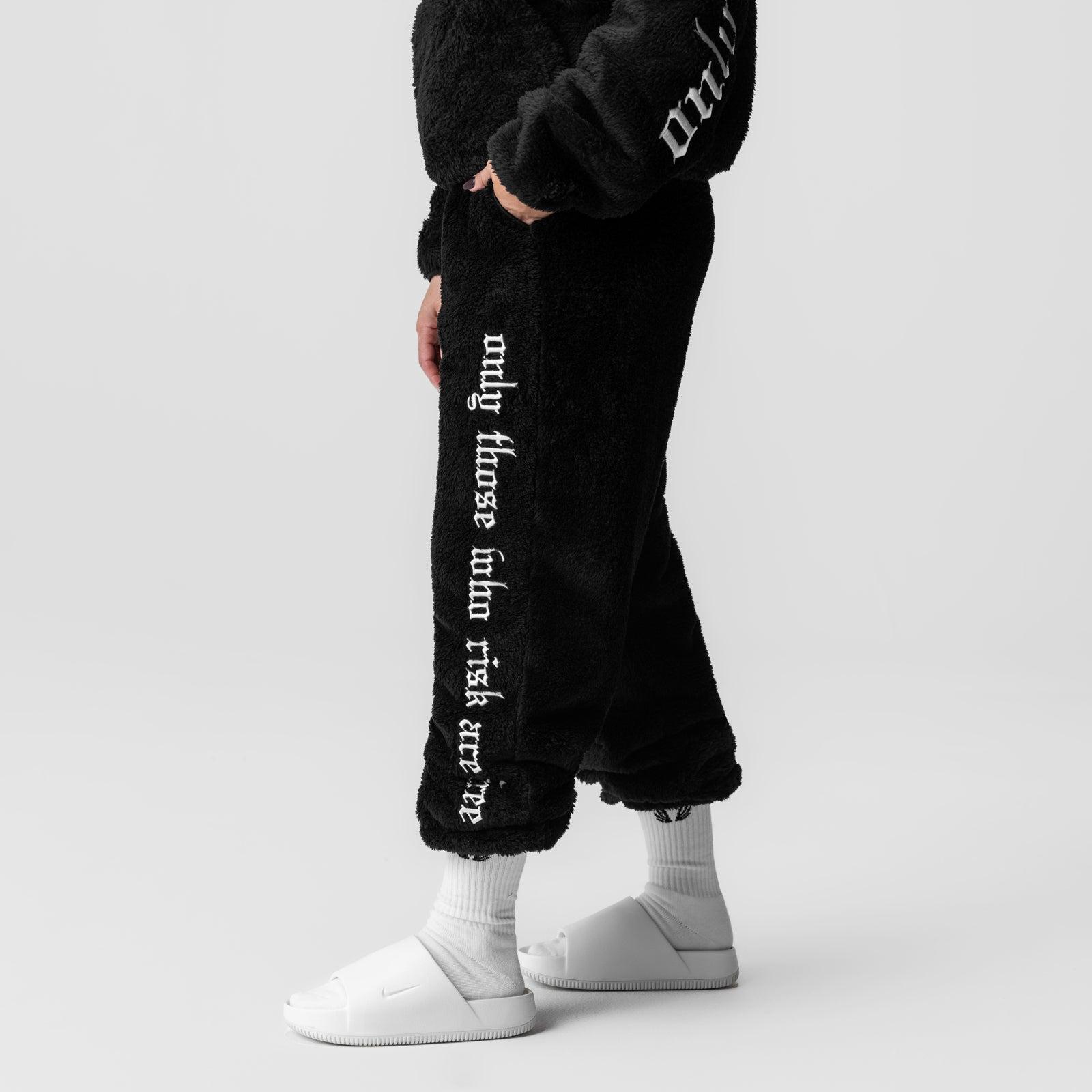 1008. Womens Sherpa Recovery Sweats - Black/White Product Image