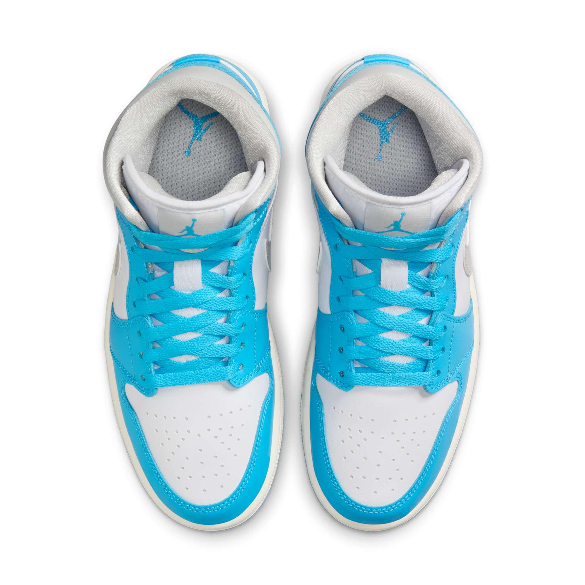 Jordan Womens Jordan AJ 1 Mid - Womens Basketball Shoes Blue/Grey Product Image