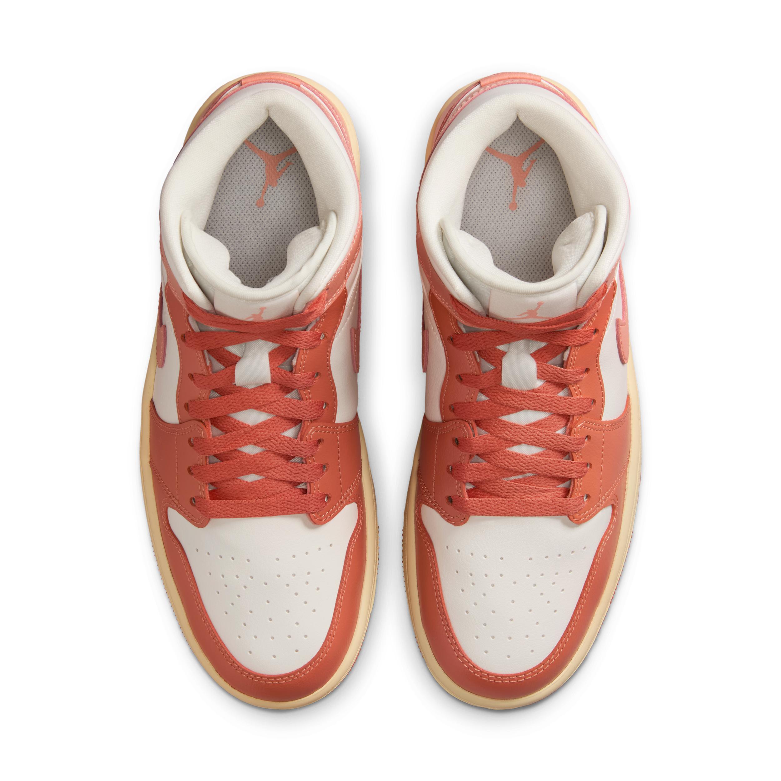 Women's Air Jordan 1 Mid Shoes Product Image