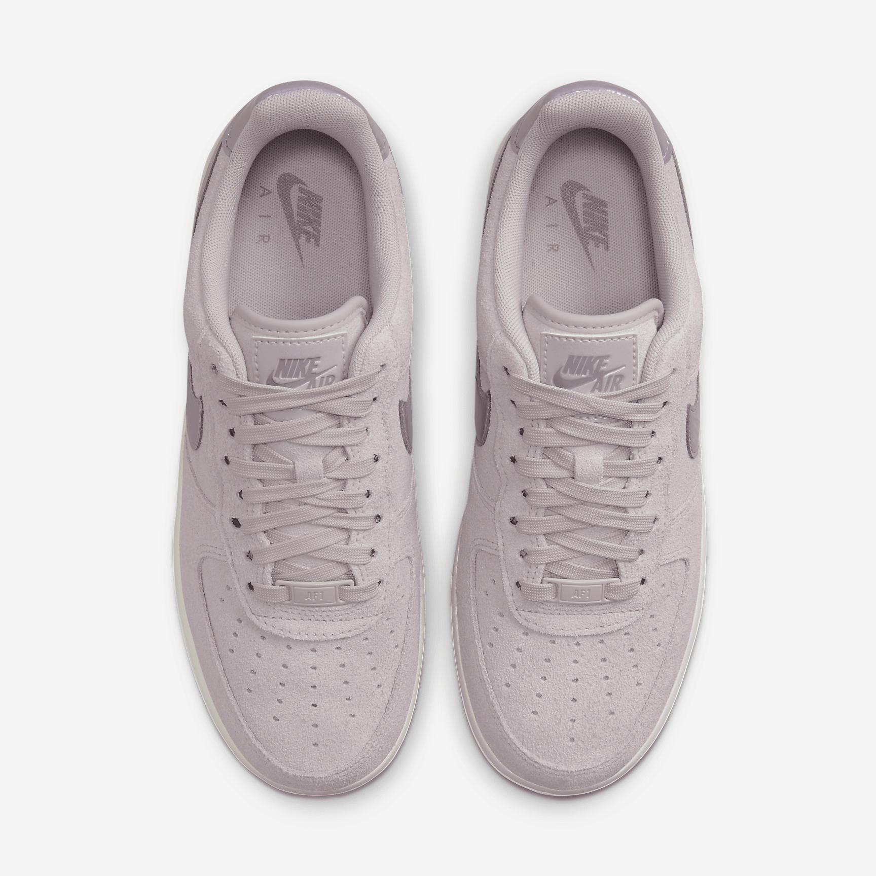 Nike Womens Nike Air Force 1 07 LE Low - Womens Shoes Platinum Violet/Summit White/Light Violet Ore Product Image