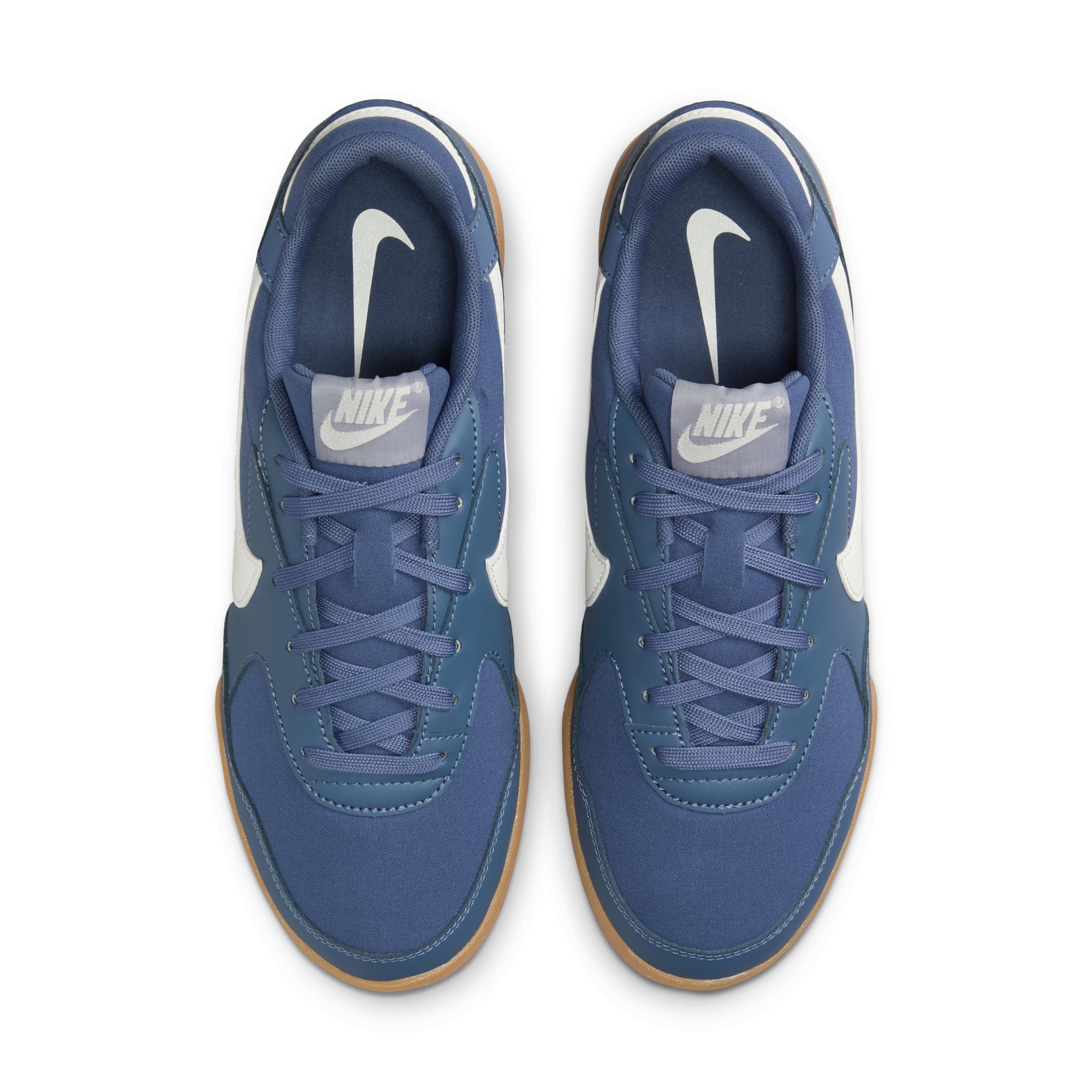 Nike Womens Terra Manta Shoes | HQ1940-400 Product Image