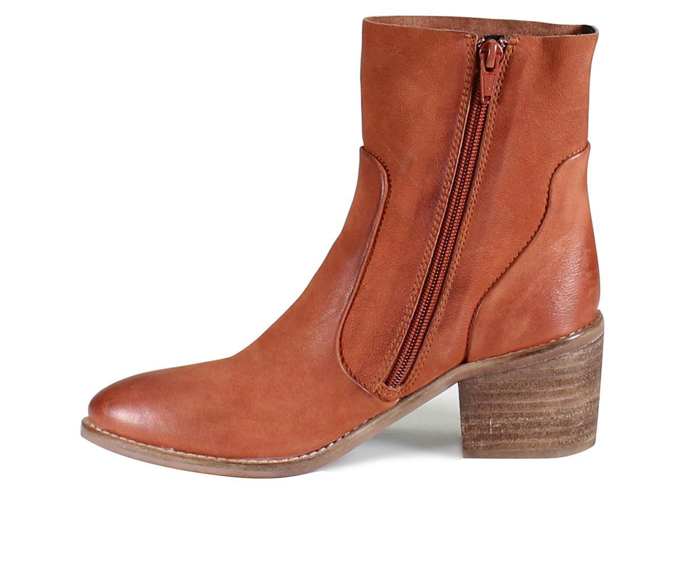 Women's DIBA TRUE Majes Tic Booties Product Image