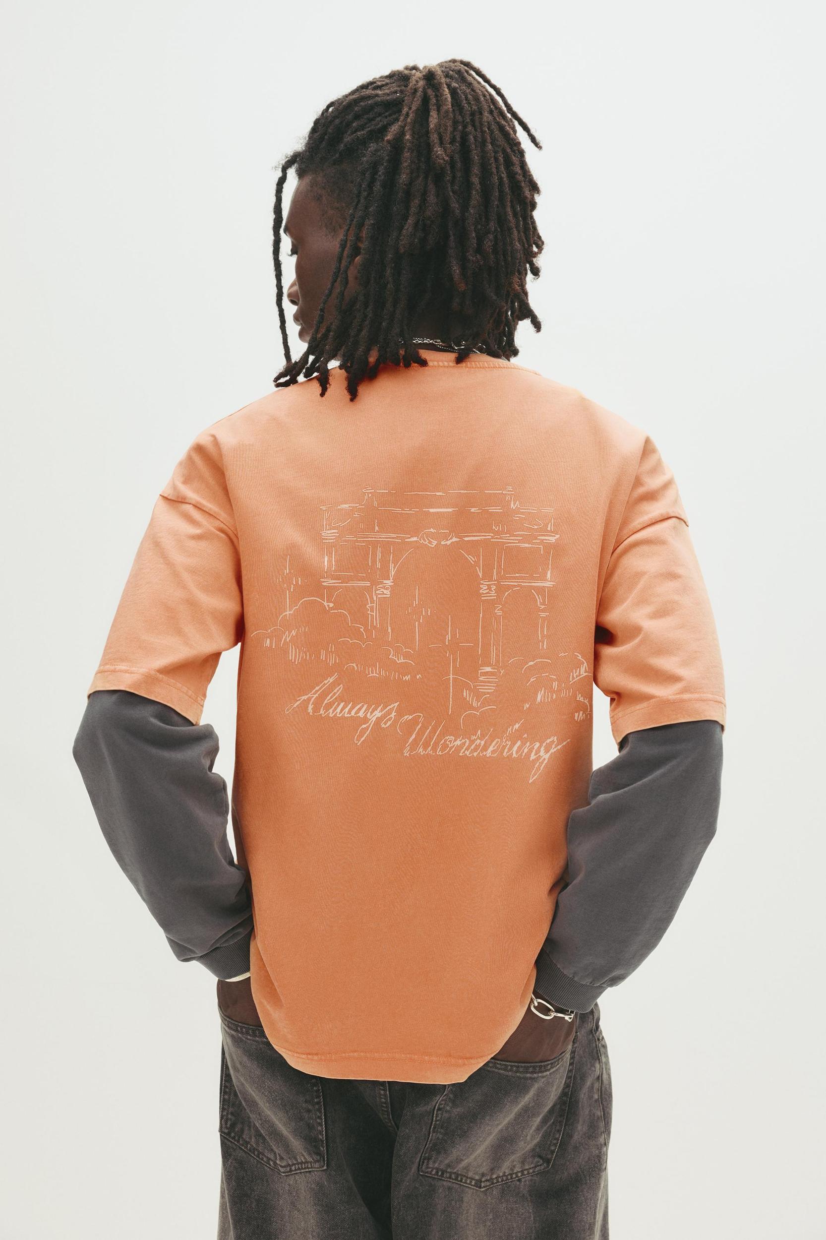 Orange STWD graphic T-shirt Product Image