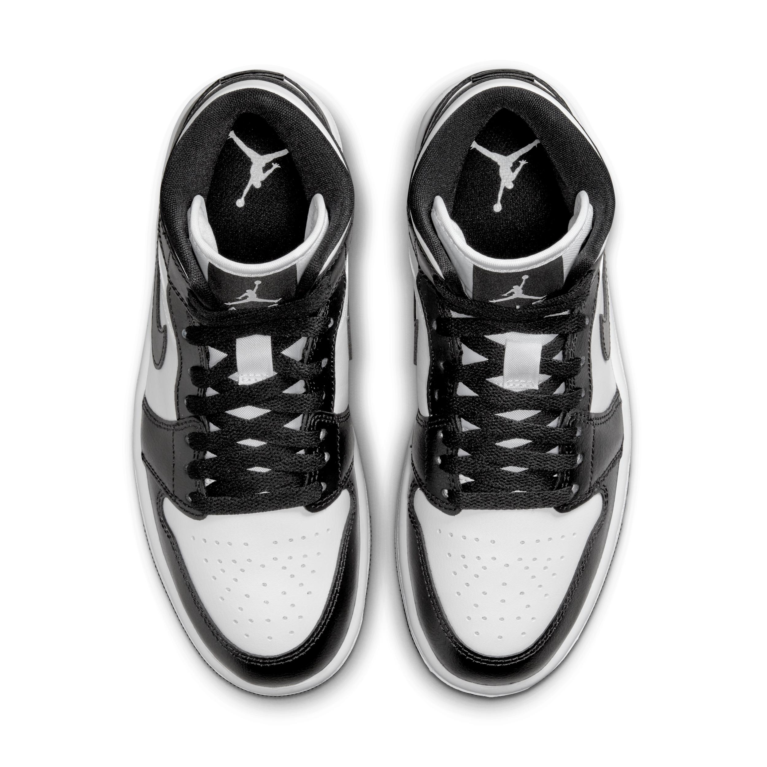 Women's Air Jordan 1 Mid Shoes Product Image
