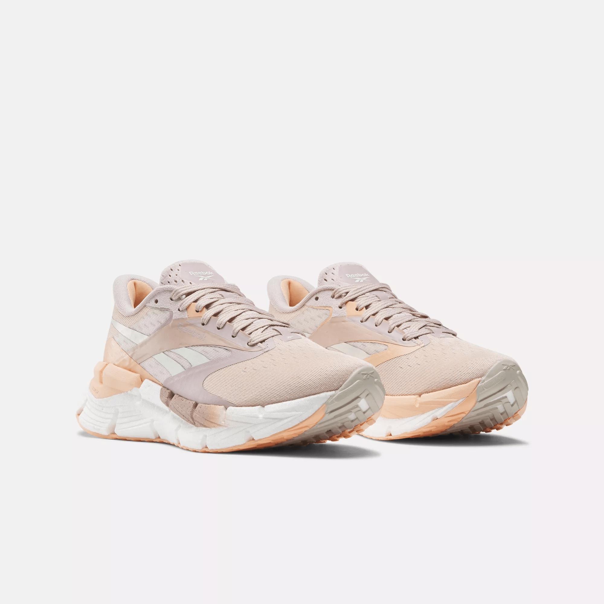 Women's FloatZig Symmetros Shoes in White Product Image