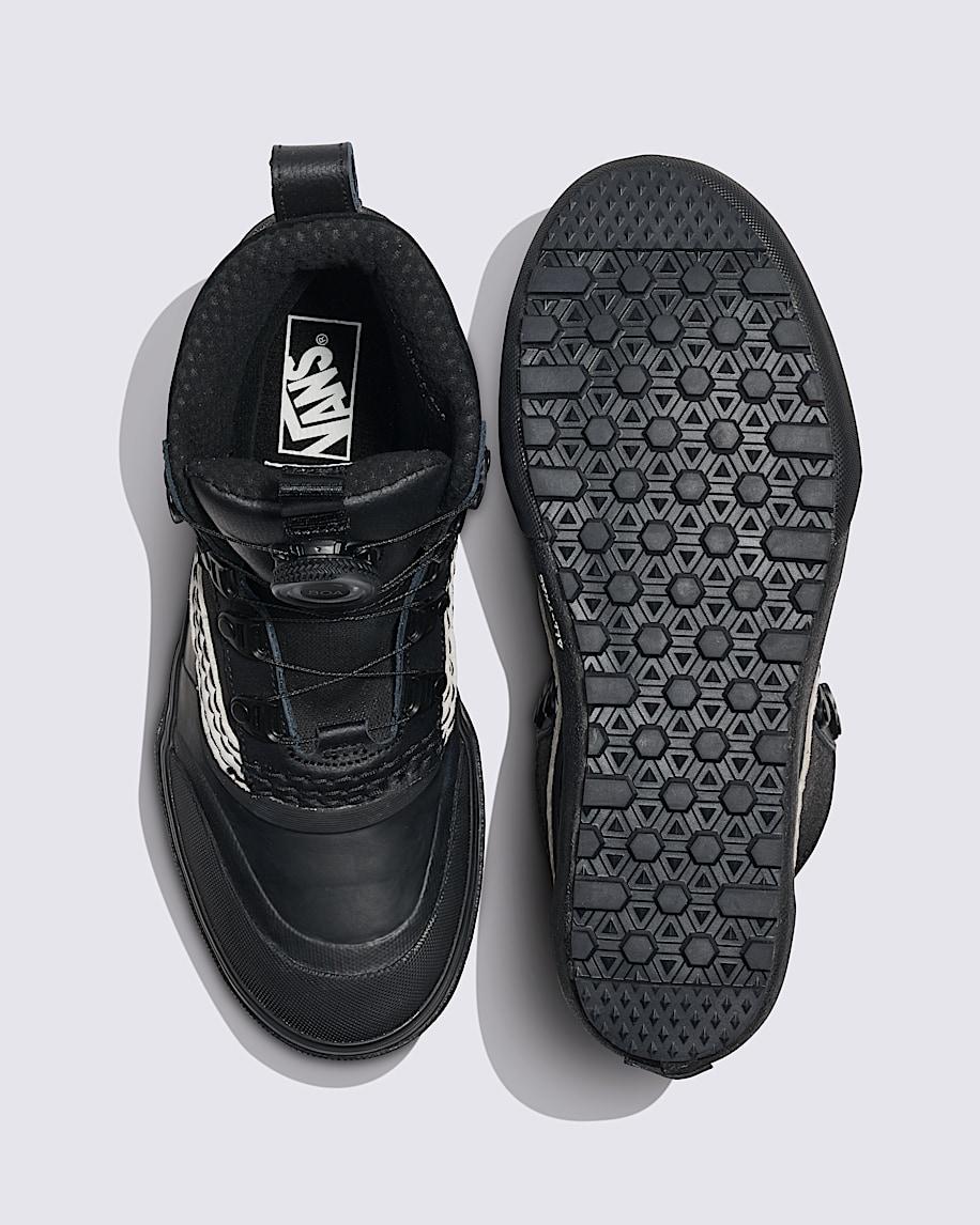 Standard Mid Boa Waterproof Boot in Black| Vans US Product Image