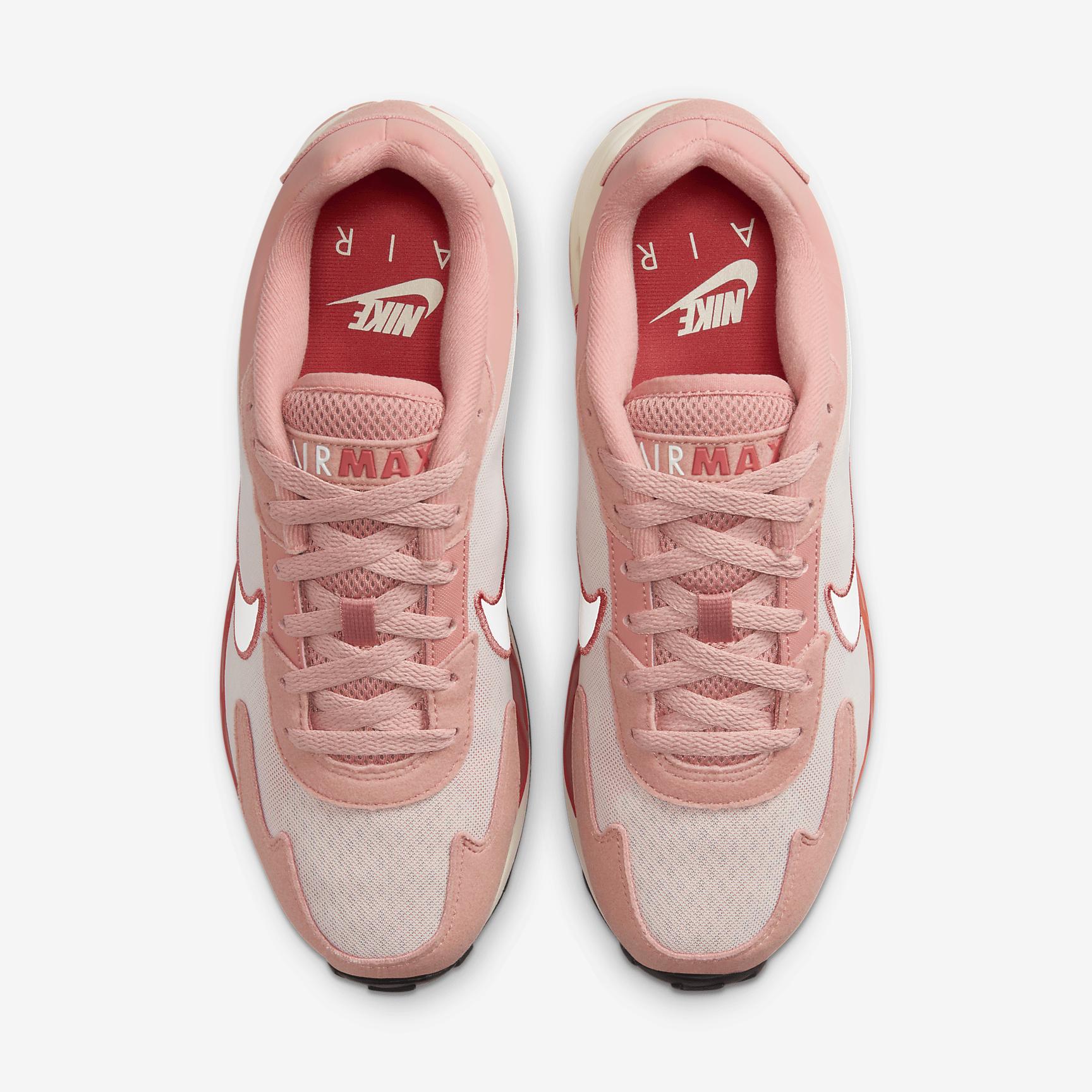 Nike Air Max Solo Women's Shoes Product Image