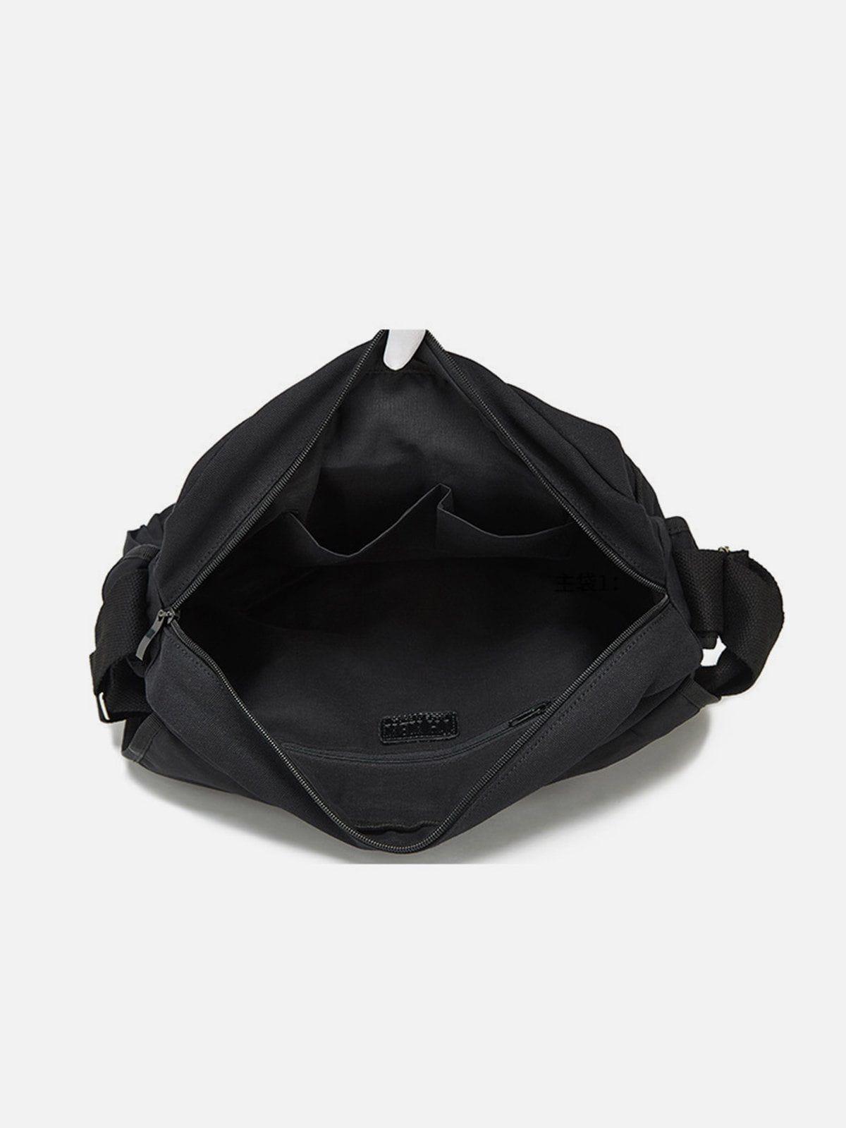 Skull Print Crossbody Bag Product Image