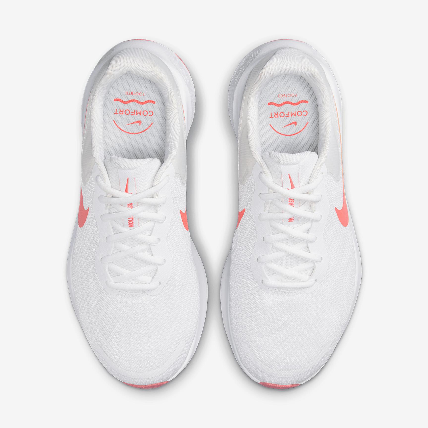 Nike Women's Revolution 7 Road Running Shoes (Extra Wide) Product Image