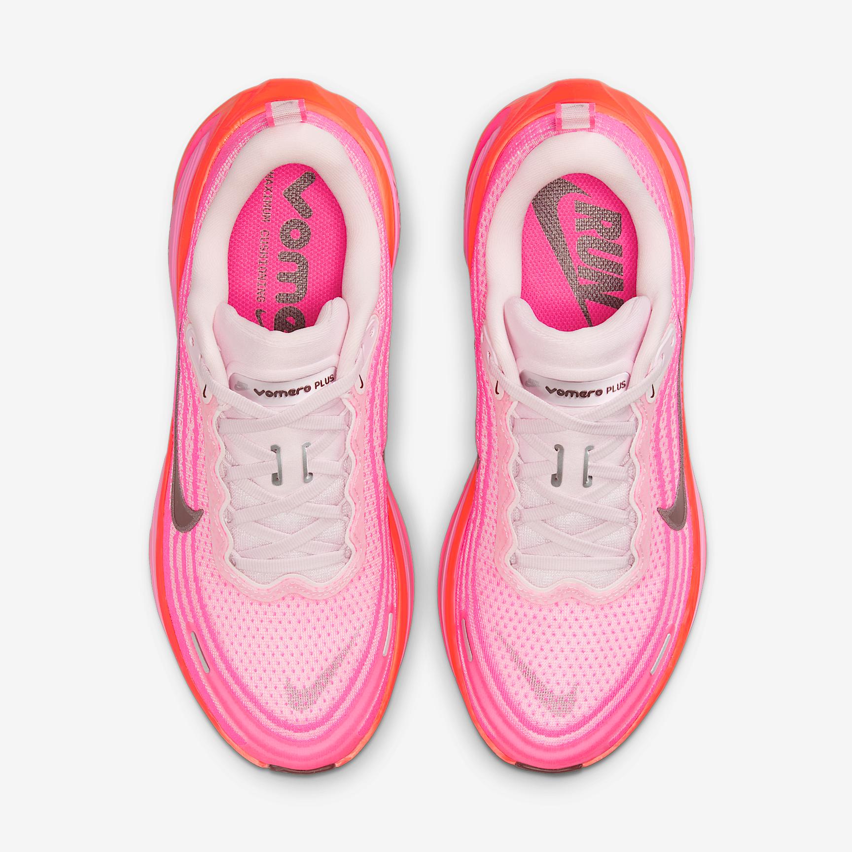 Nike Womens Vomero Plus Road Running Shoes | HV8154-601 Product Image