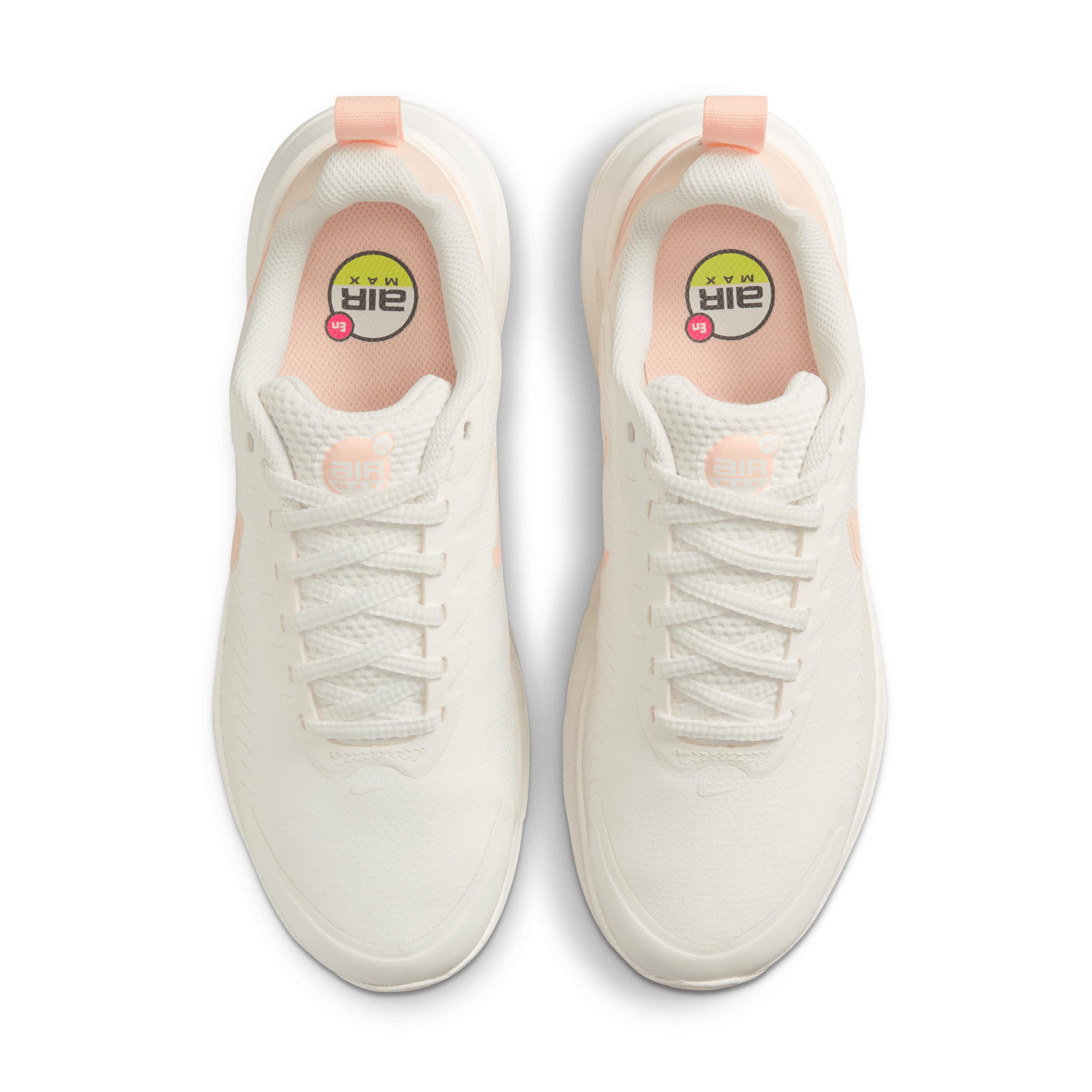 Nike Women's Air Max Nuaxis Shoes Product Image