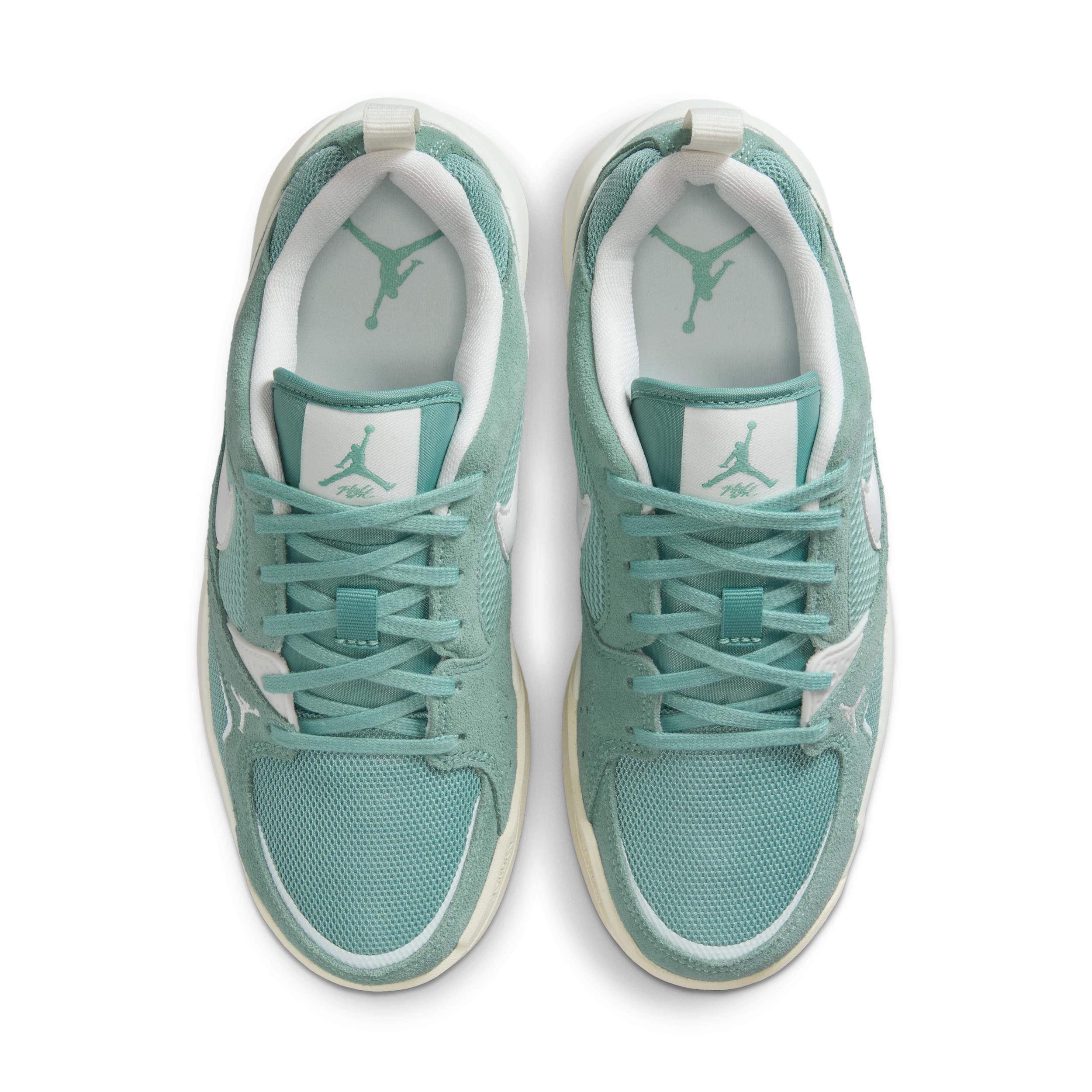 Womens Jordan CMFT Era Shoes | HJ6778-002 Product Image