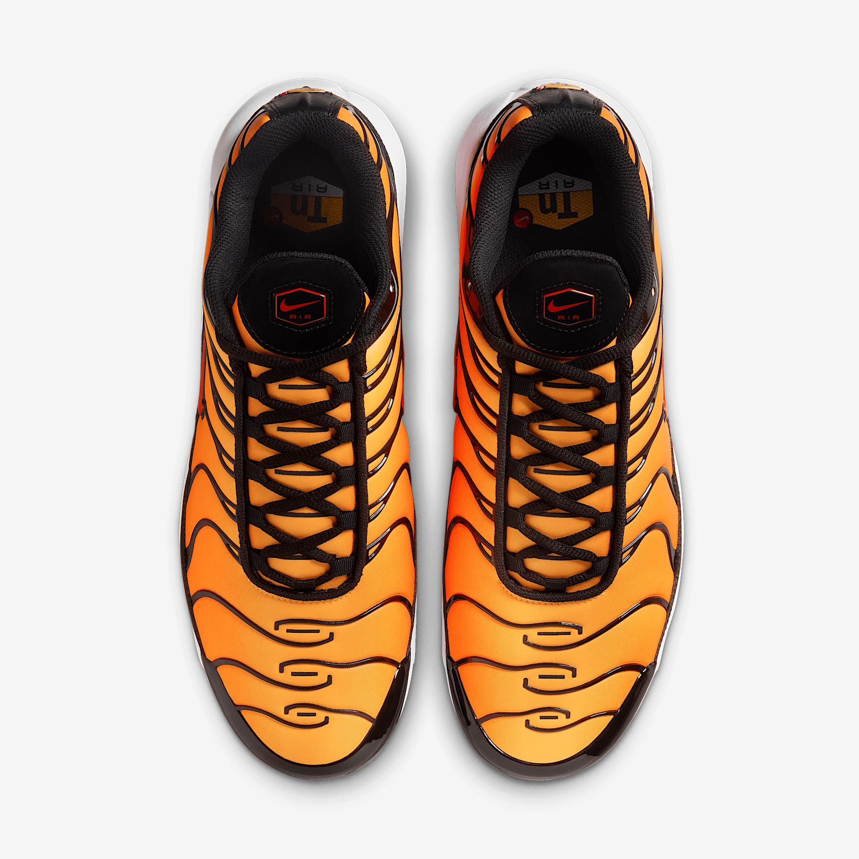 Nike Air Max Plus G Golf Shoes Product Image