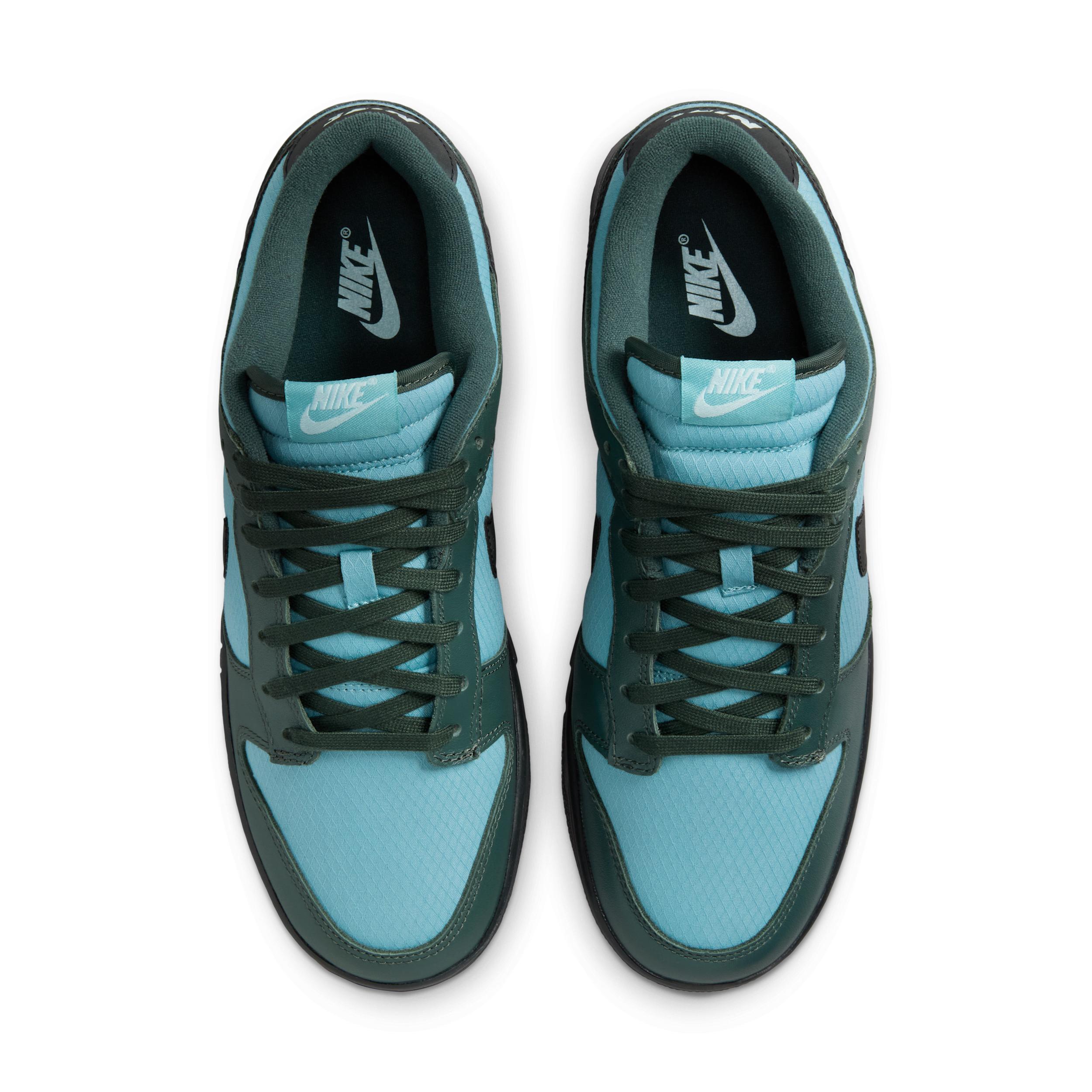 Nike Dunk Low Retro SE Men's Winterized Shoes Product Image