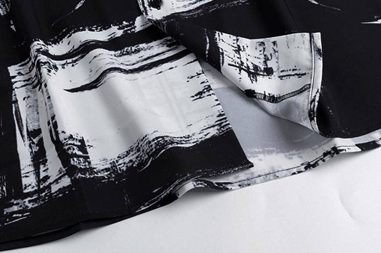 RT No. 2806 LOOSE GRAFFITI STYLE COLLAR SHIRT Product Image