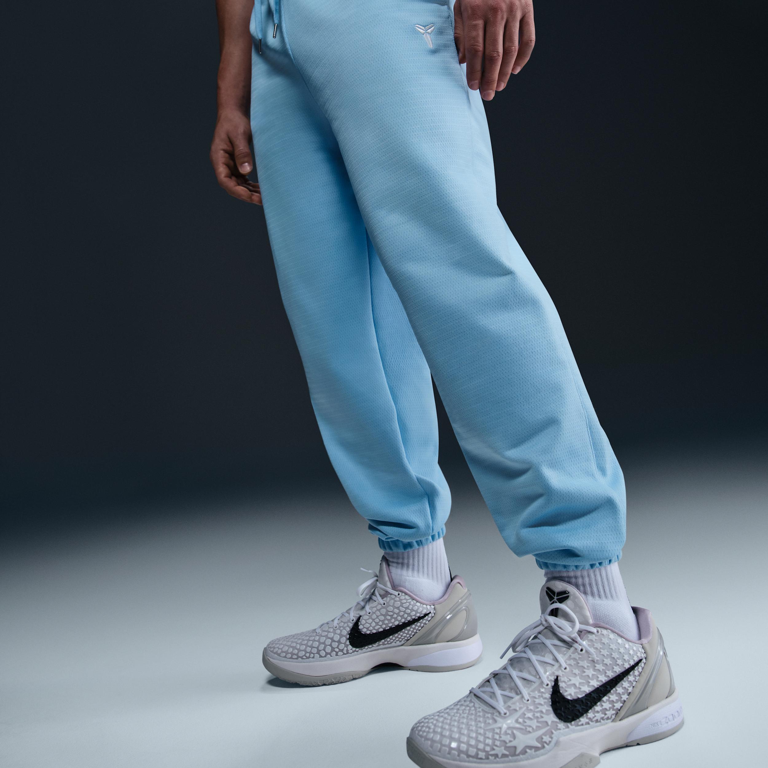 Nike Men's Kobe Therma-FIT Basketball Pants Product Image