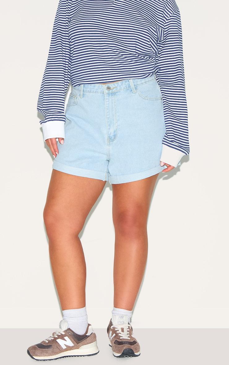 Plus Light Blue Wash Turn Up Hem Mom Short Product Image