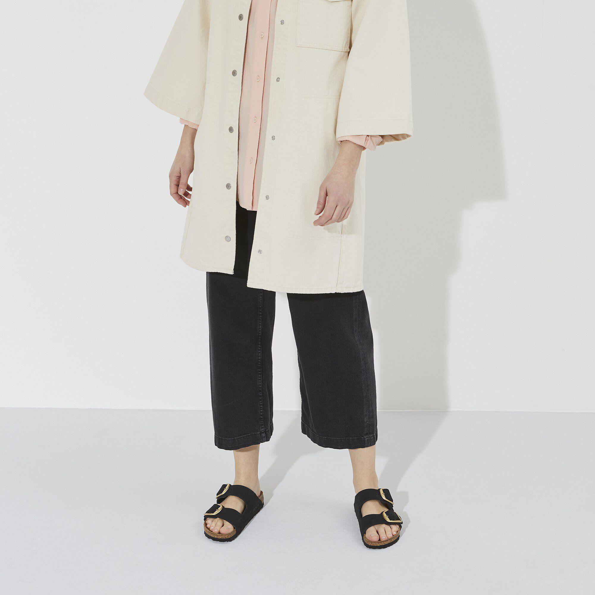 Arizona Big Buckle Nubuk Leather Product Image