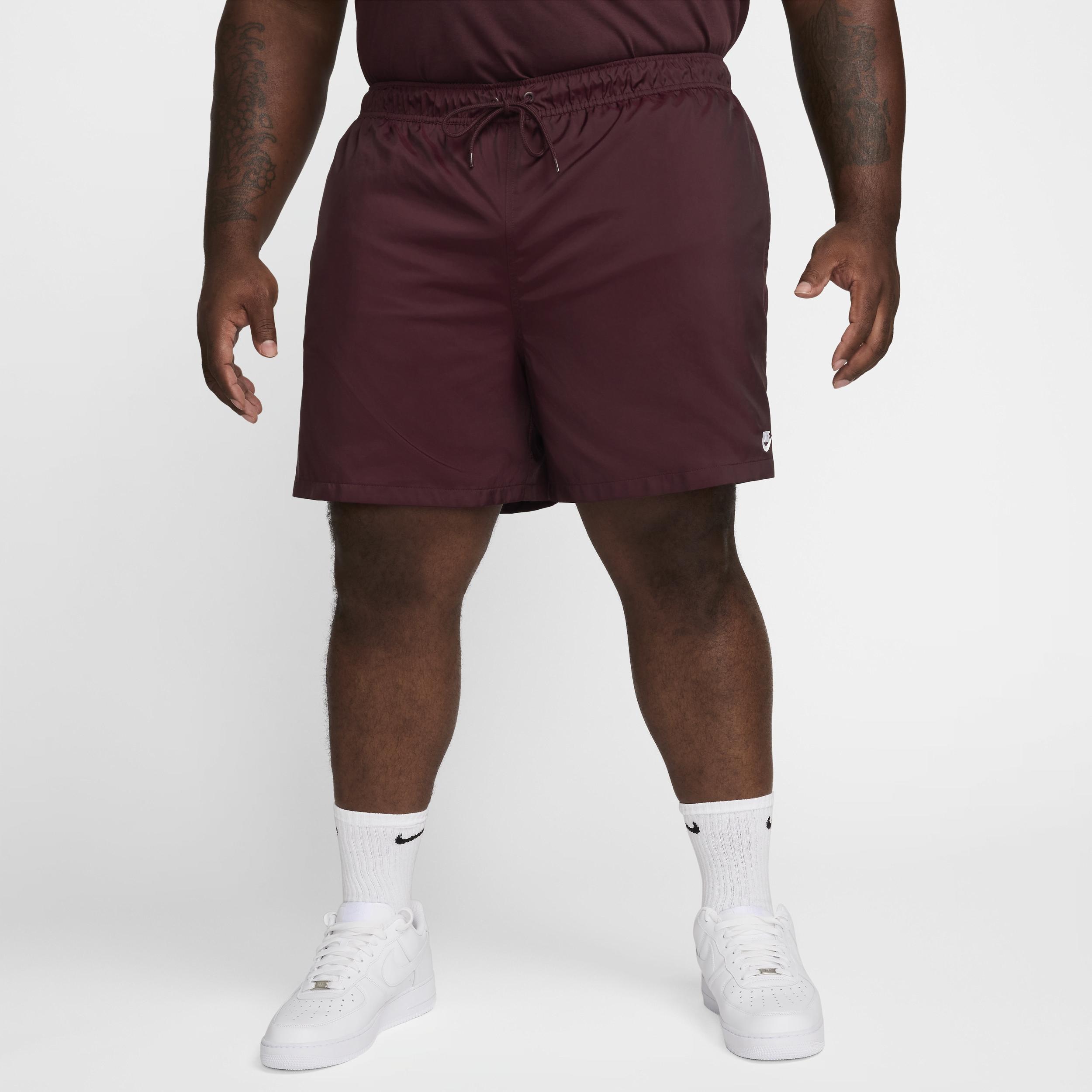 Nike Men's Club Woven Flow Shorts Product Image