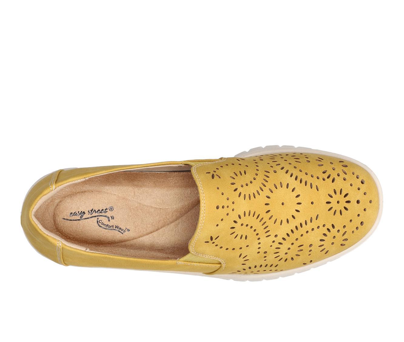 Women's Easy Street Ying Casual Shoes Product Image