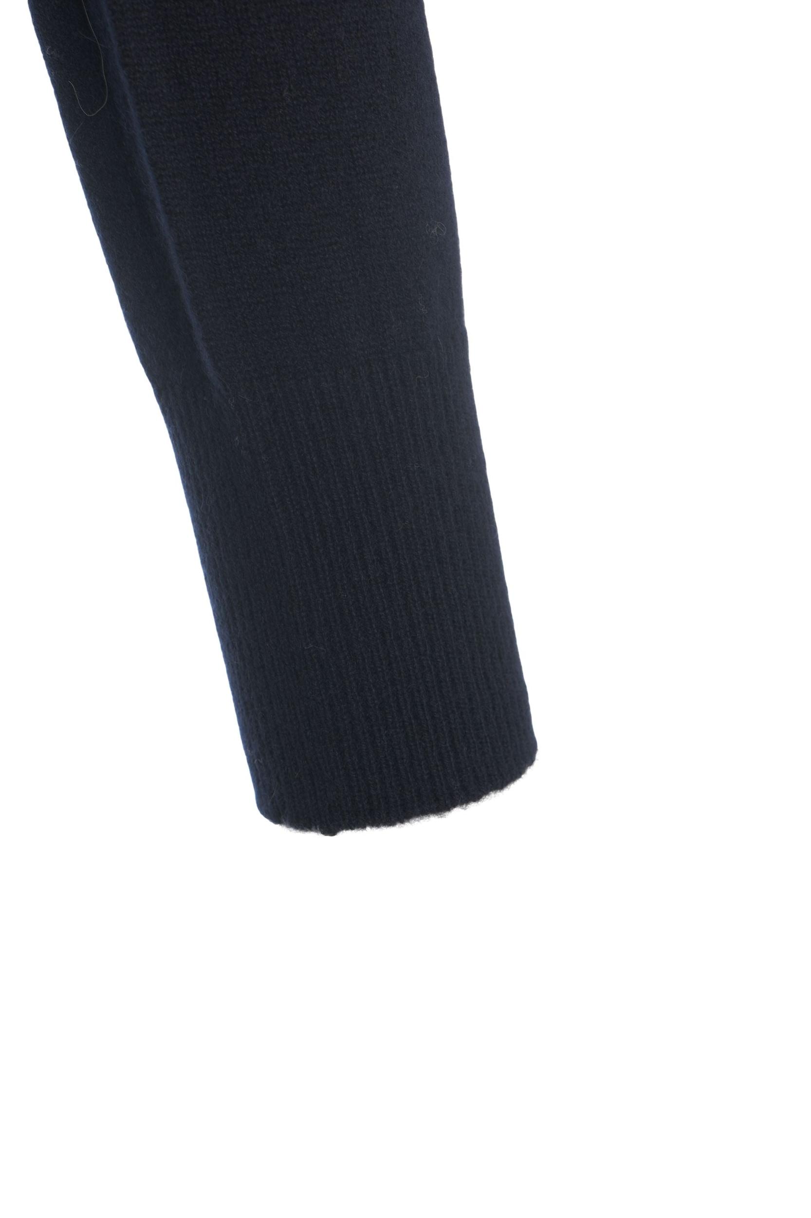 Cashmere sweater Product Image