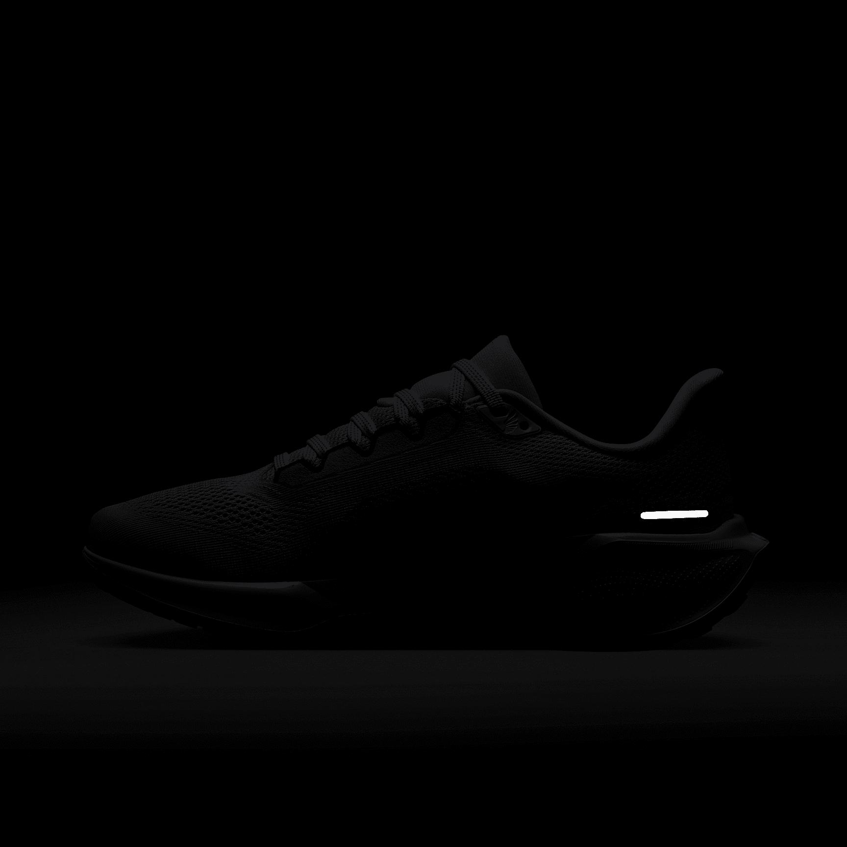 Nike Womens Pegasus 41 Running Shoes in White/Bright Crimson/Magic Ember Product Image