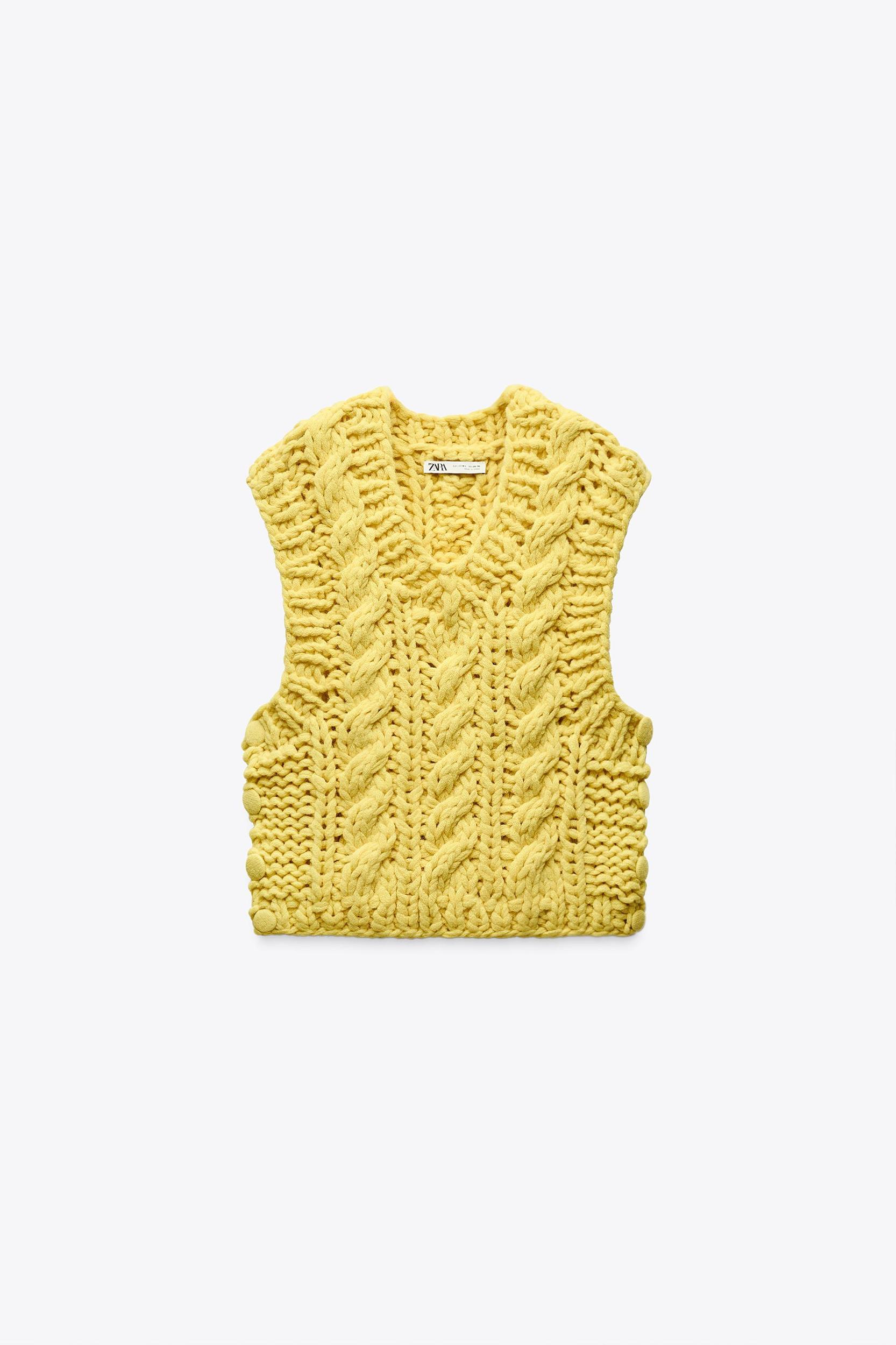 CHUNKY KNIT VEST Product Image