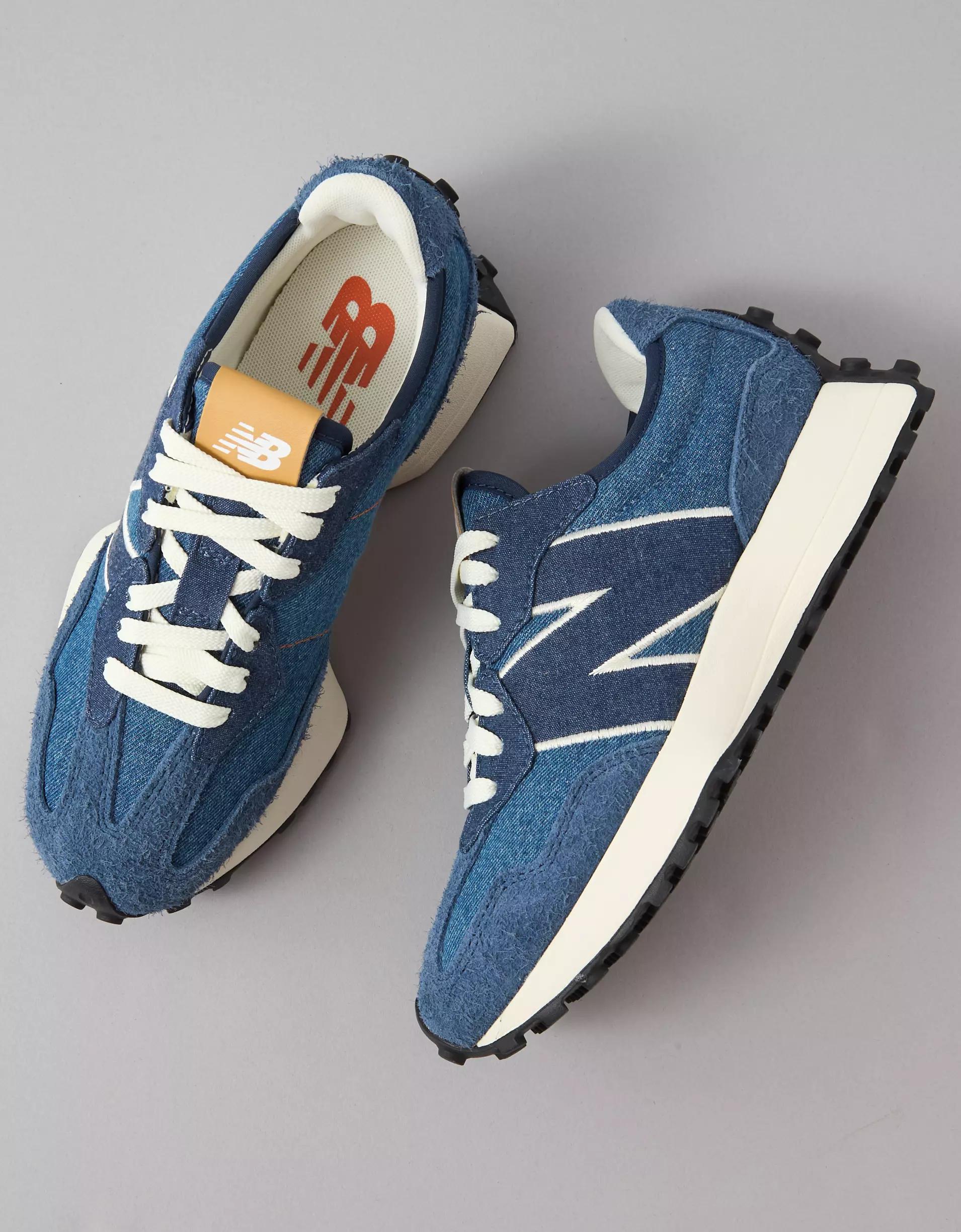New Balance 327 Sneaker Product Image