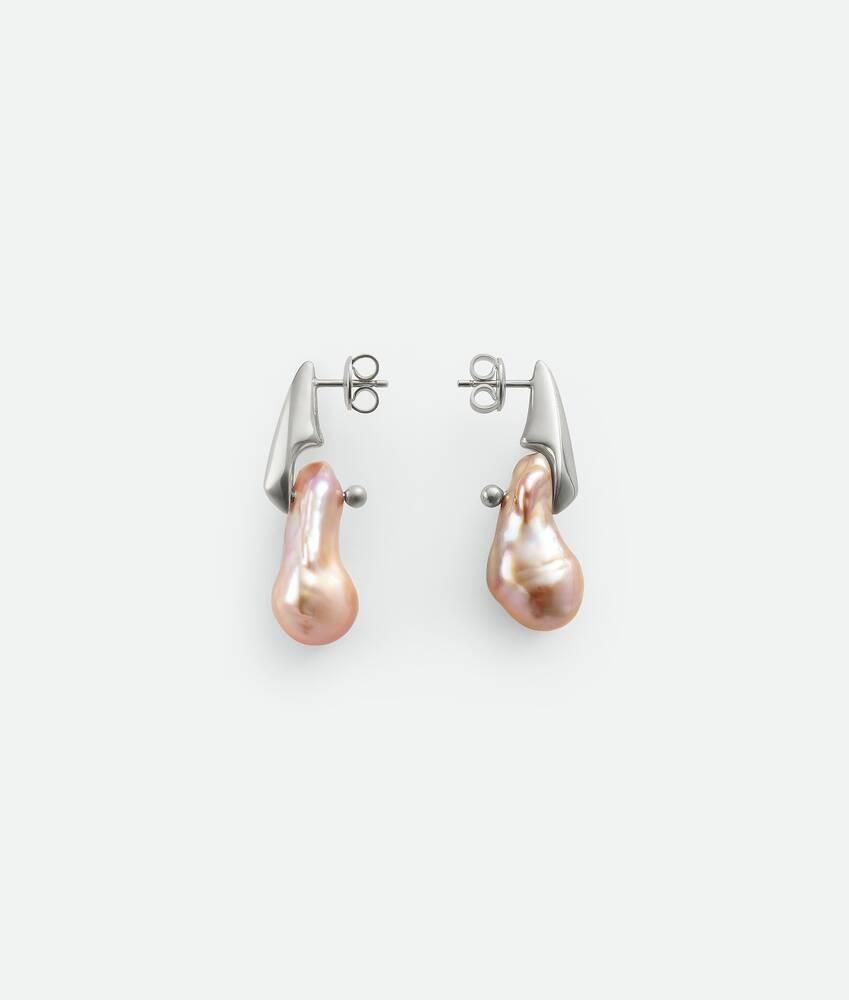 Women's Large Pearl Earrings in Natural pink Product Image