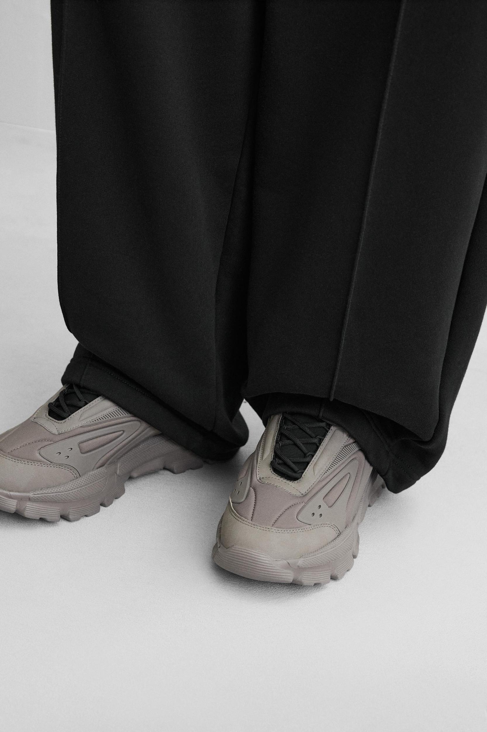 CHUNKY SNEAKERS Product Image