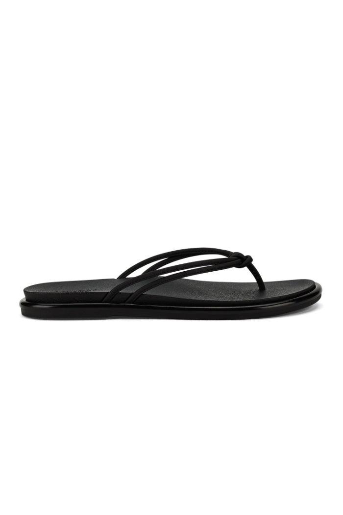 Olukai 'Aka Women's Sandal Product Image