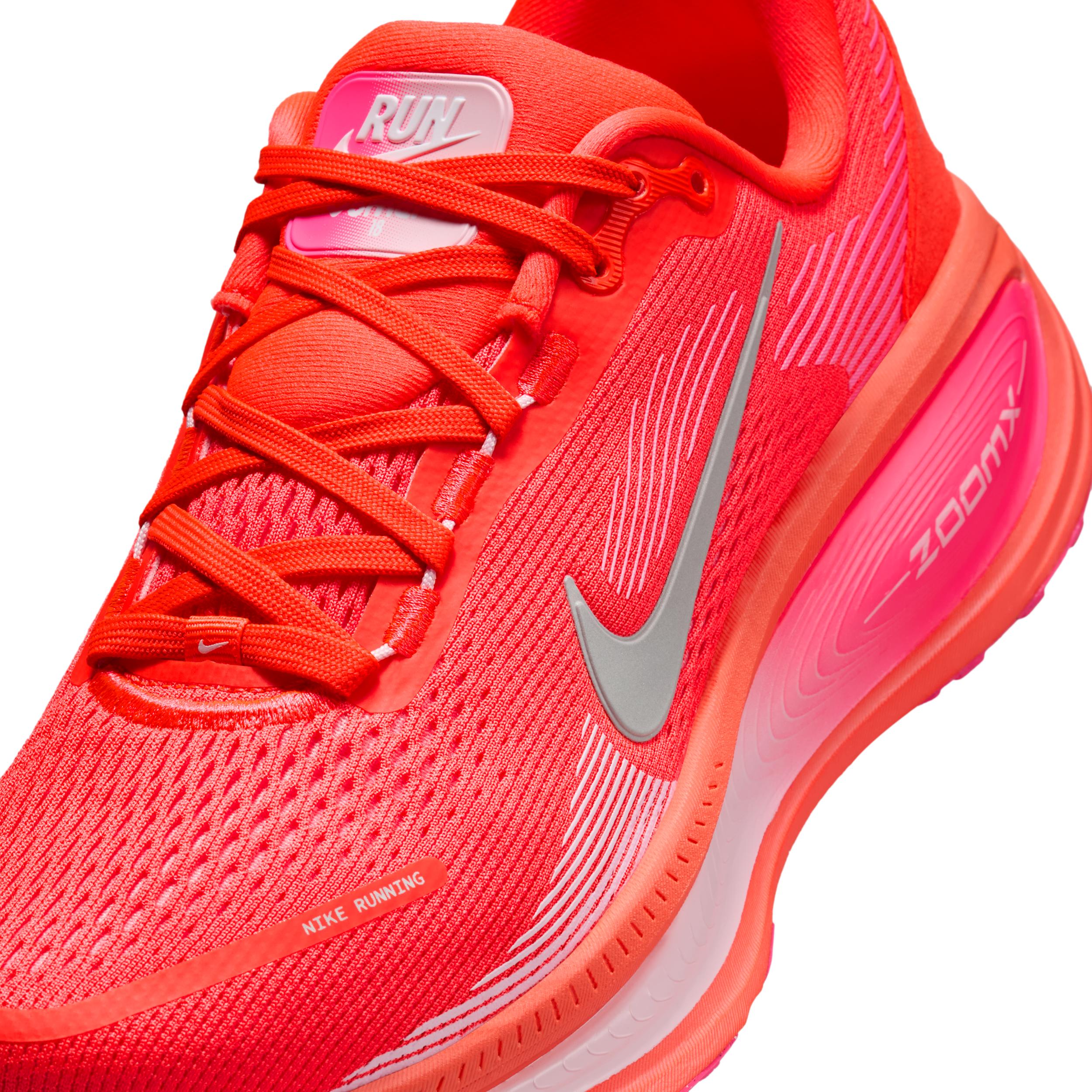 Nike Womens Vomero 18 Road Running Shoes | HM6804-603 Product Image