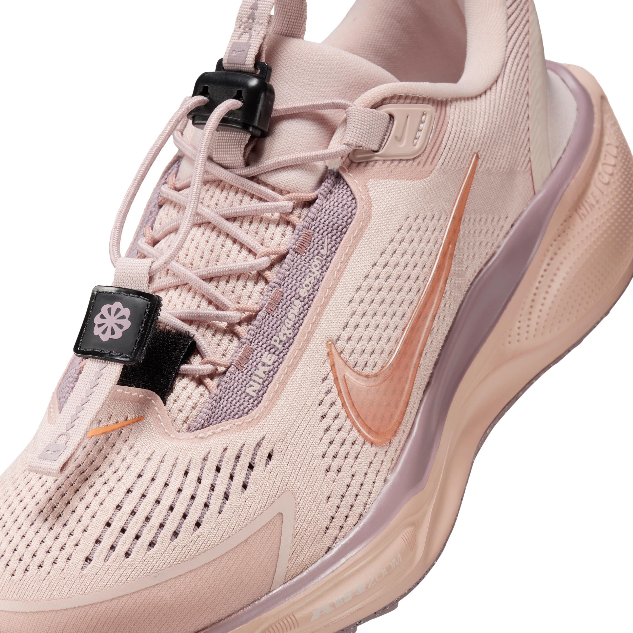 Nike Women's Pegasus EasyOn Road Running Shoes Product Image