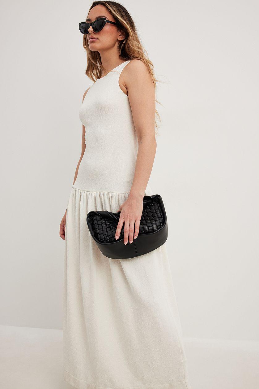 Twisted Handle Woven Handbag Product Image