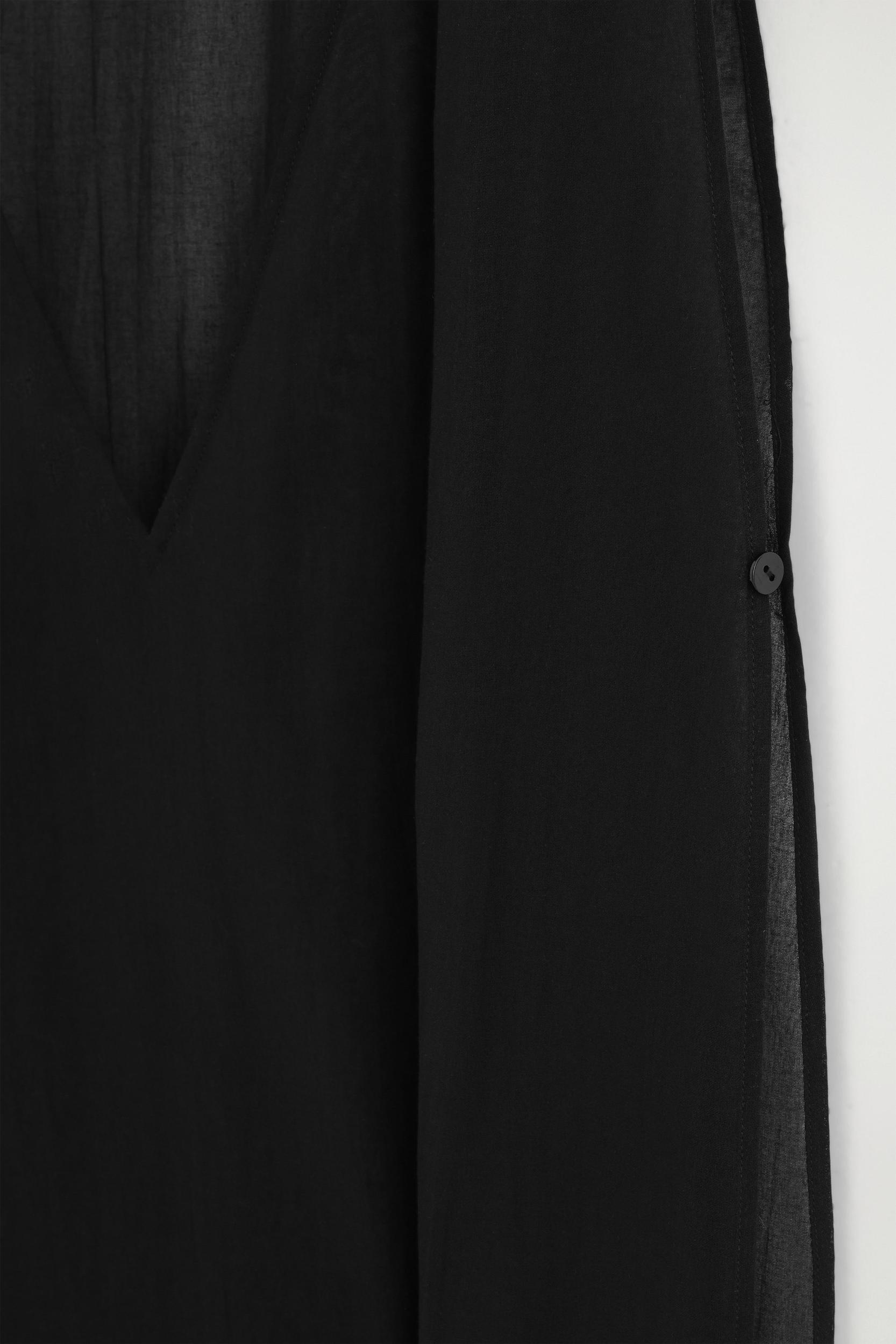 OPEN-SIDE SHEER TUNIC Product Image