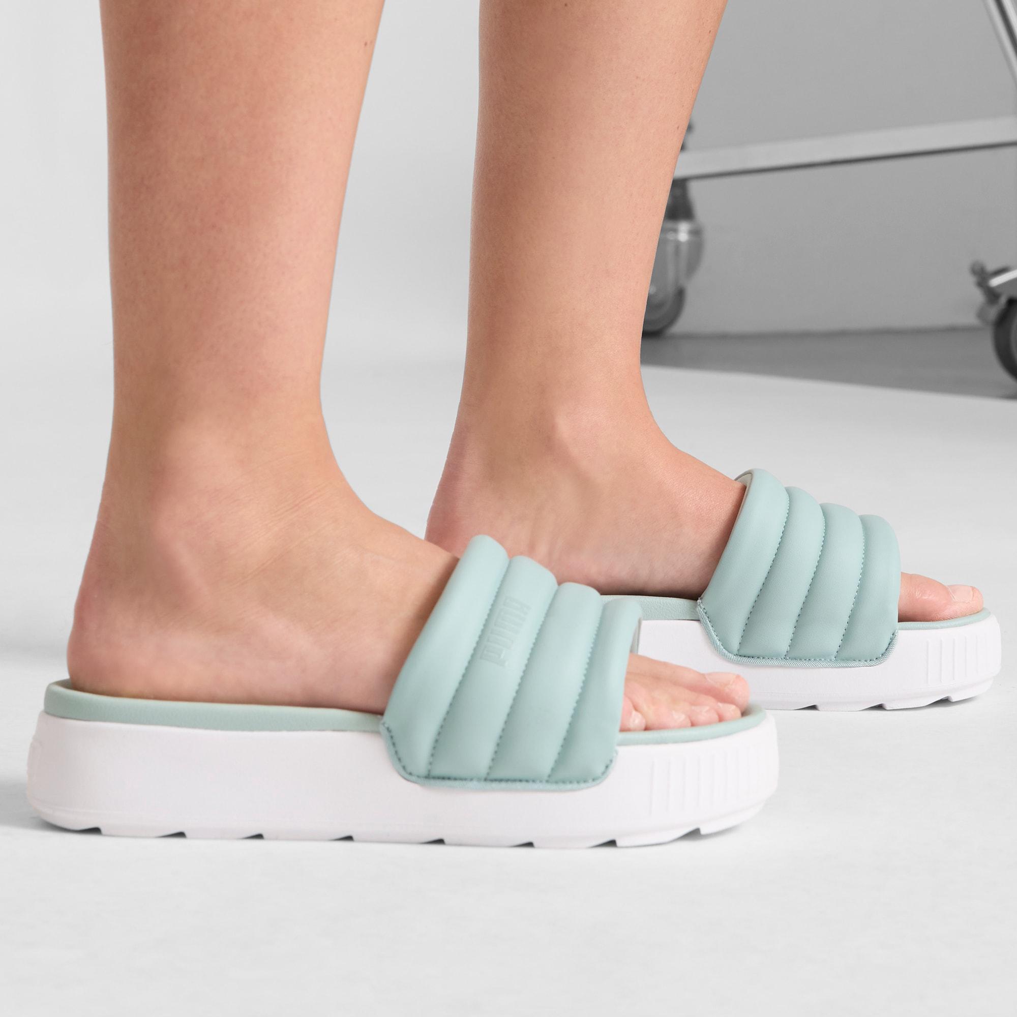 PUMA Karmen Puffy Women's Slides Product Image