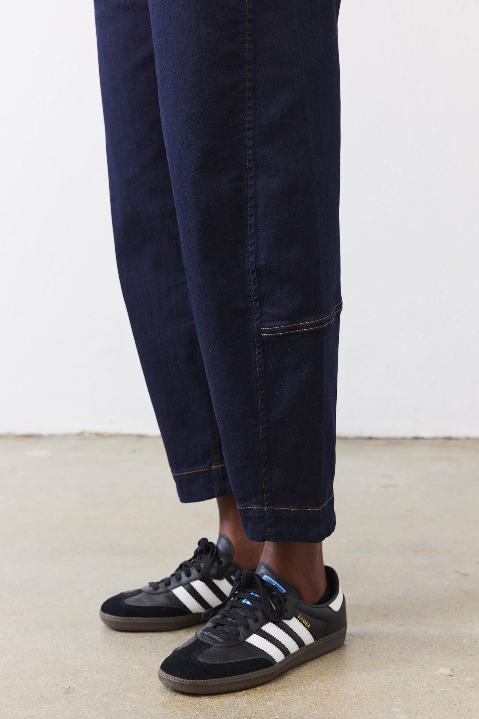 The Petite Ultimate Barrel Leg Jeans 2.0 Product Image