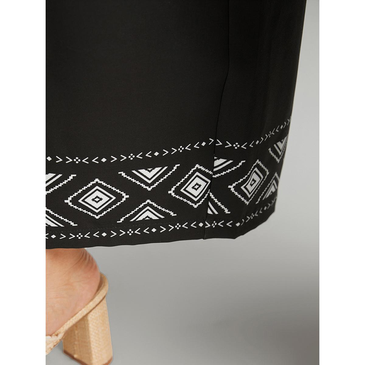 Plus Size Boho Print Elastic Waist Straight Leg Pants Women Black Vacation Straight Leg High Rise Dailywear Pants BloomChic 12/L Product Image