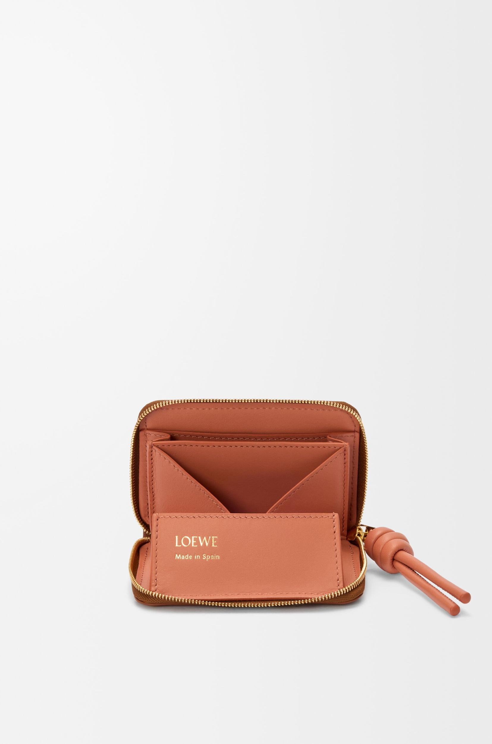 Zipped coin purse in shiny nappa calfskin Product Image