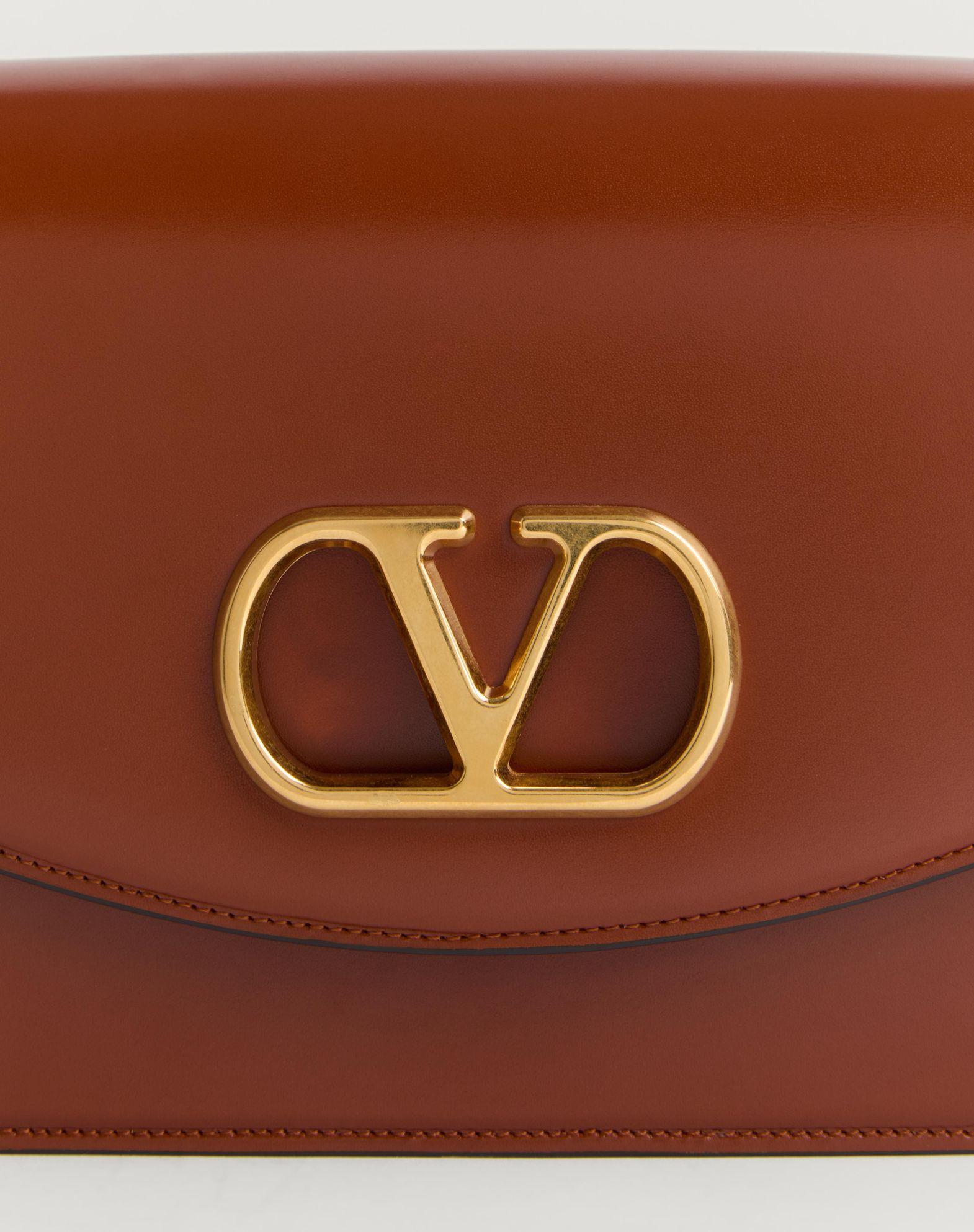 Valentino Garavani Vain Shoulder Bag In Shiny Calfskin Product Image