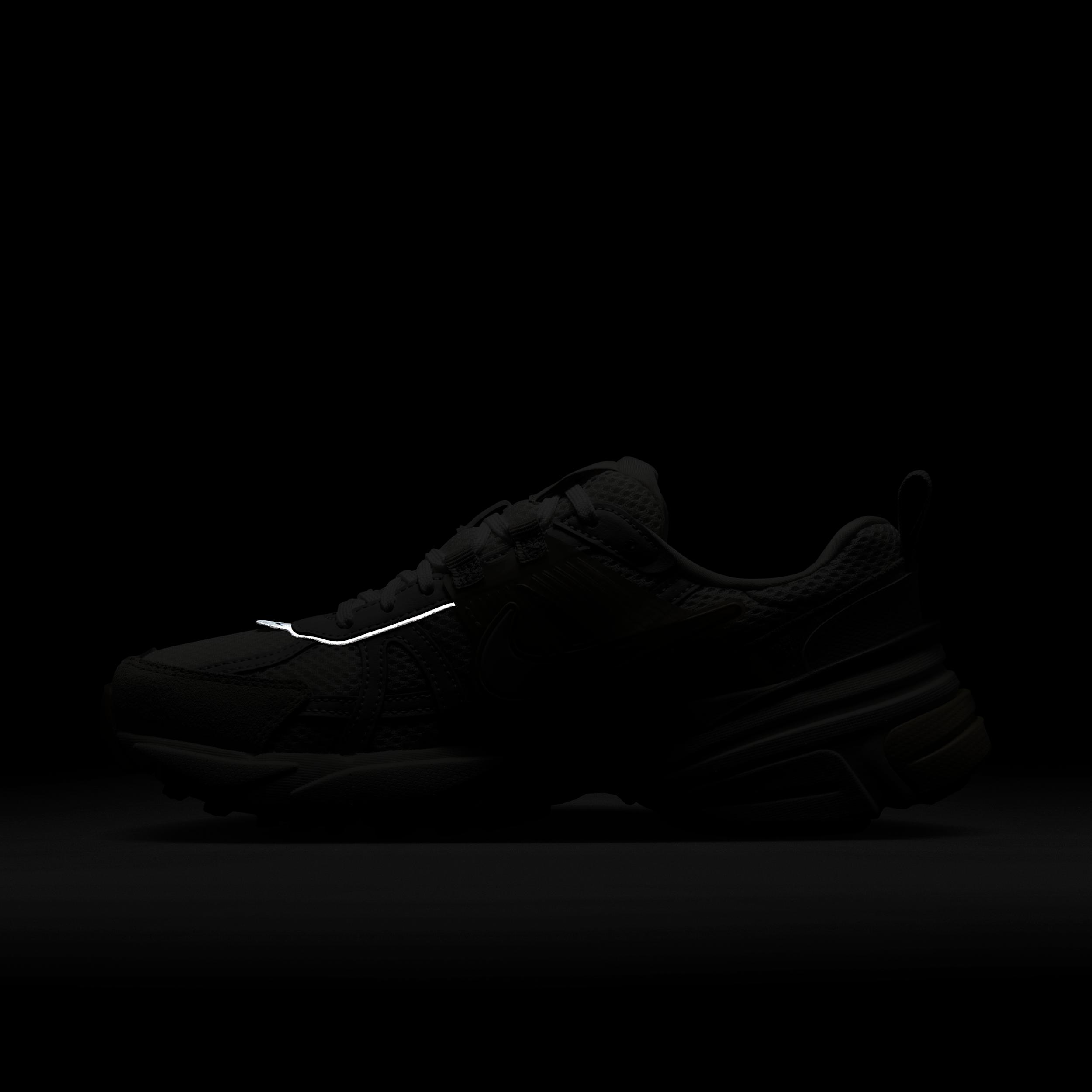 Nike Womens V2K Run Shoes | HV4314-030 Product Image