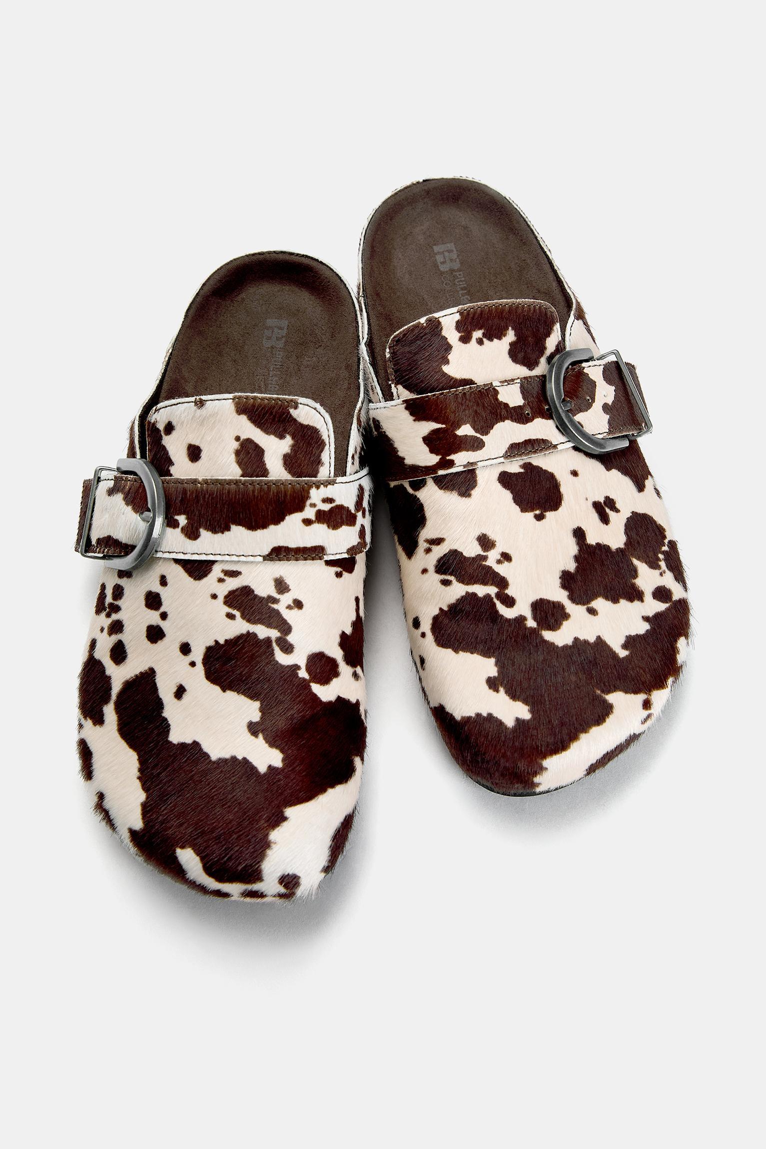 Leather cow clogs Product Image