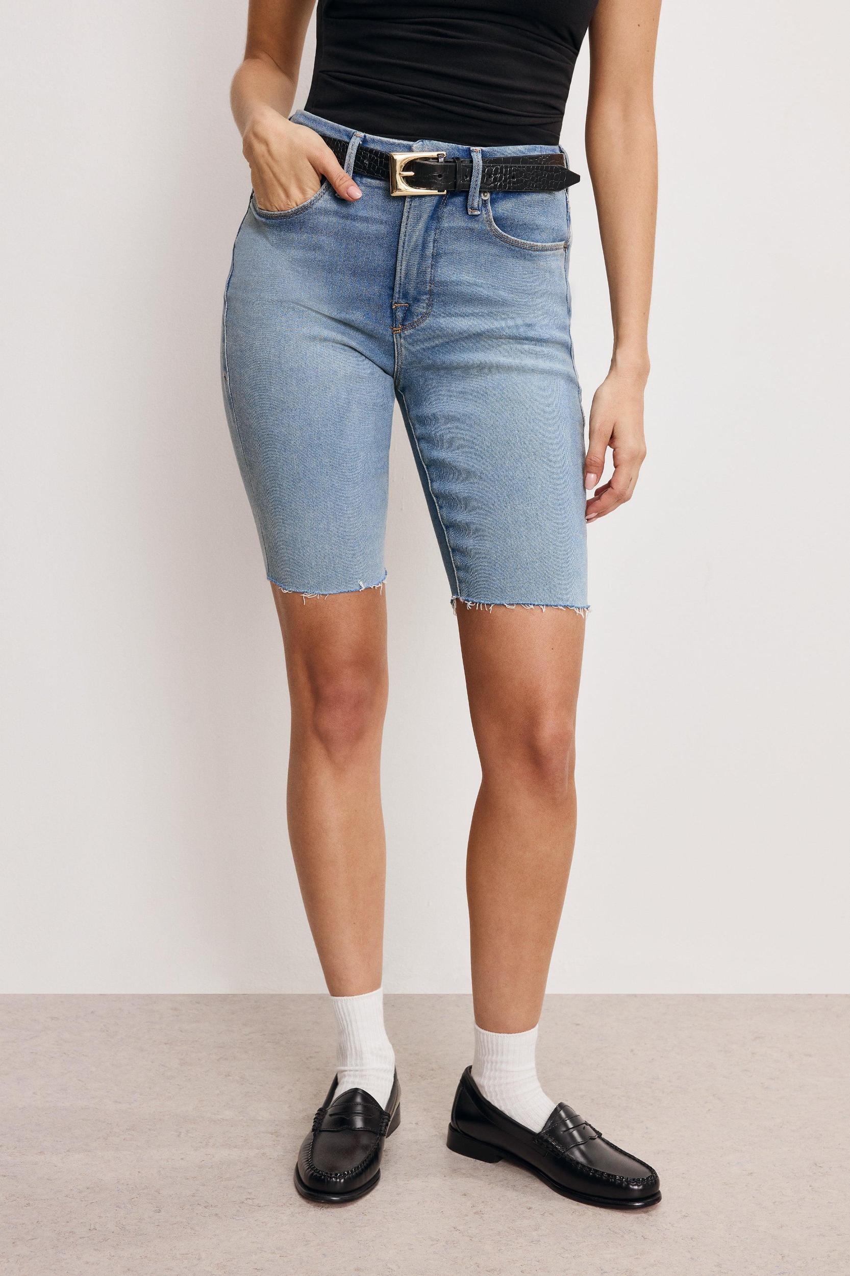 GOOD LEGS BERMUDA SHORTS | BLUE655 Product Image