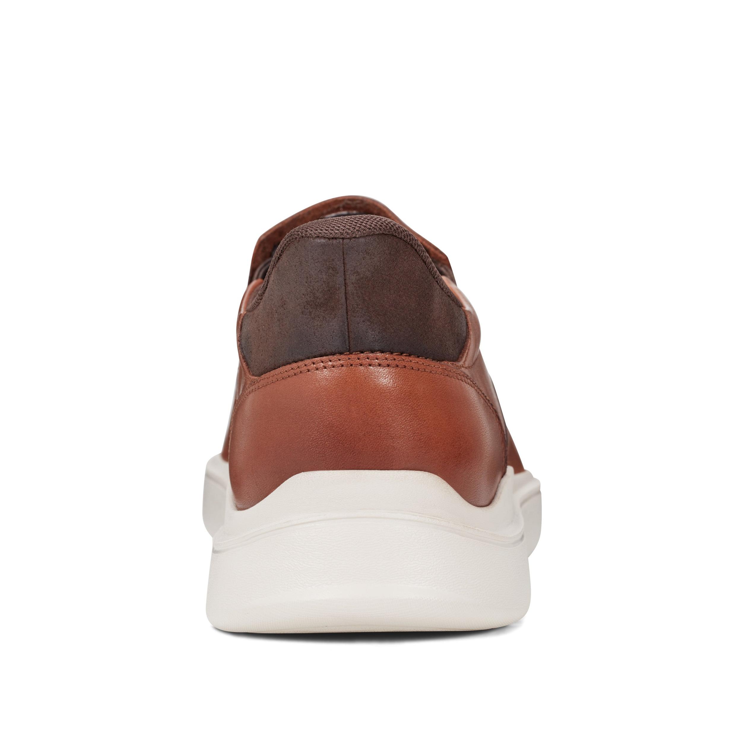 Men's Tristen Step Activated Slip On Product Image