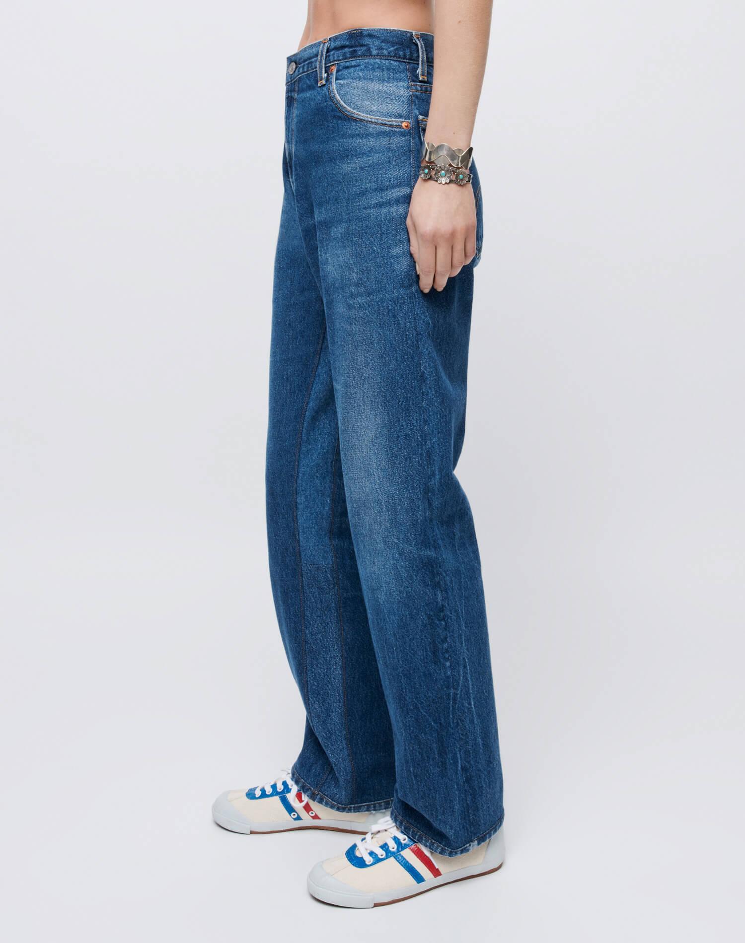 Levi's 90s Low Slung Jean - Indigo Product Image