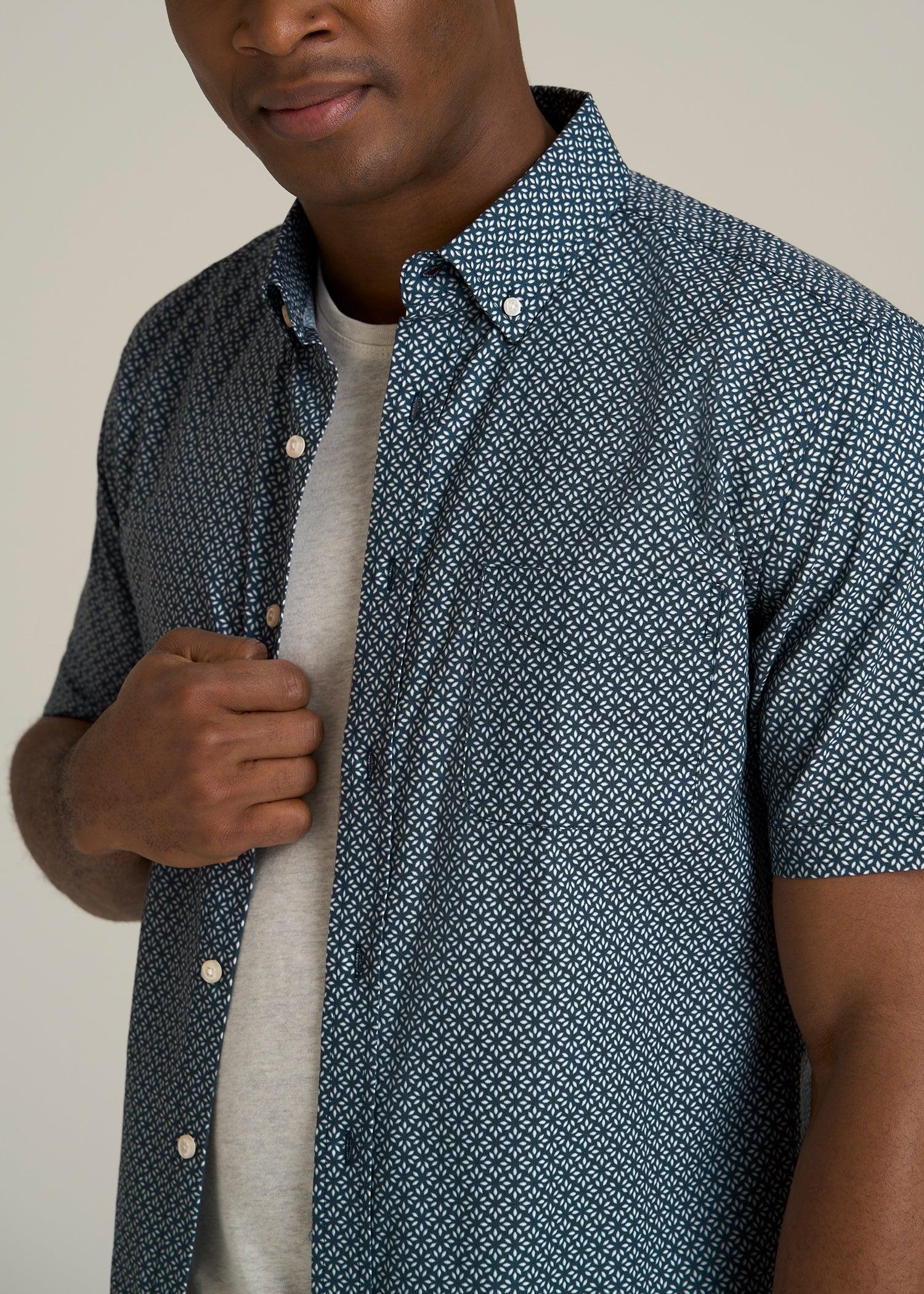 Short Sleeve Shirt for Tall Men in Grey and Blue Geometric Male Product Image