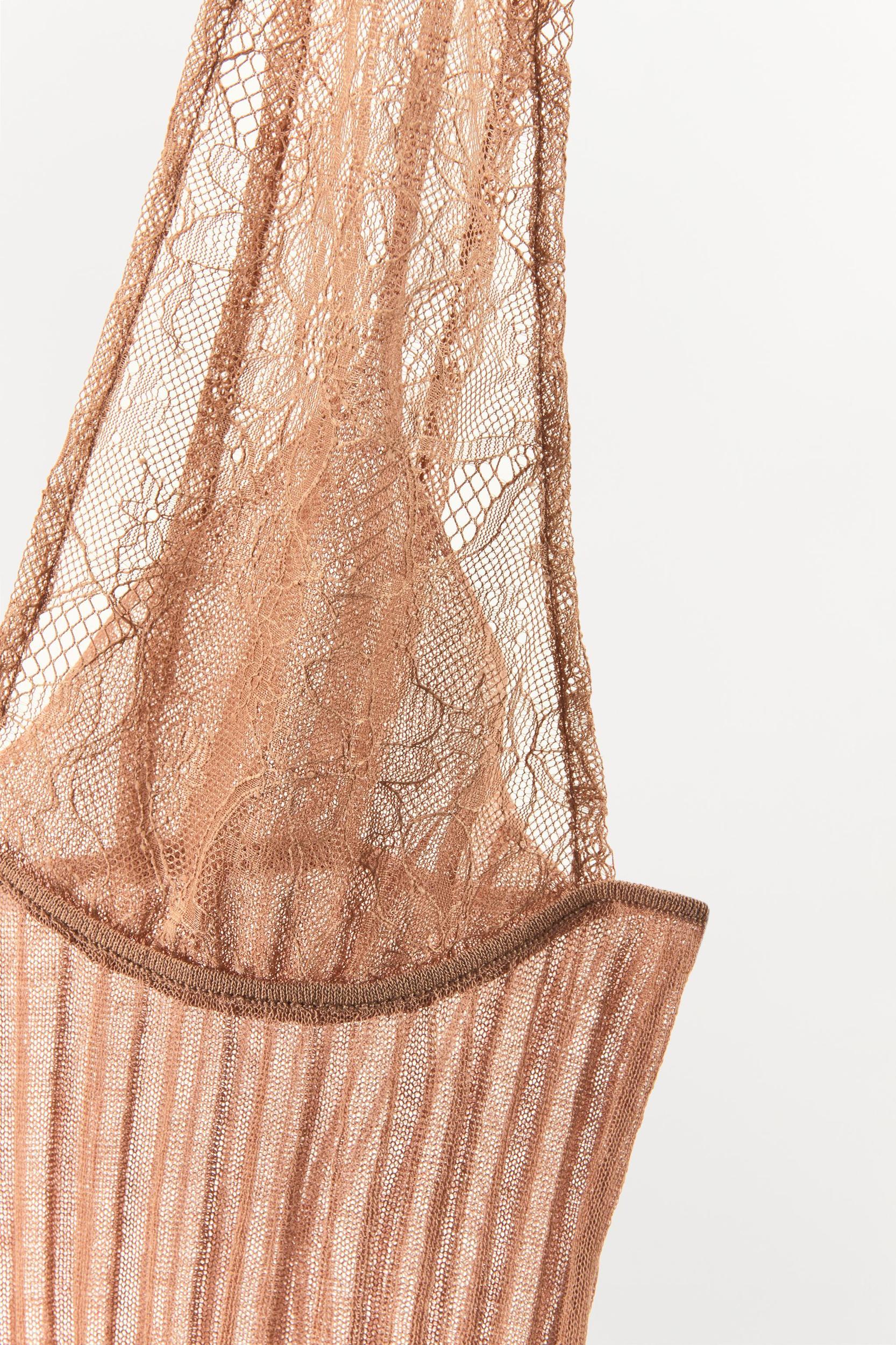 LACE TOP Product Image